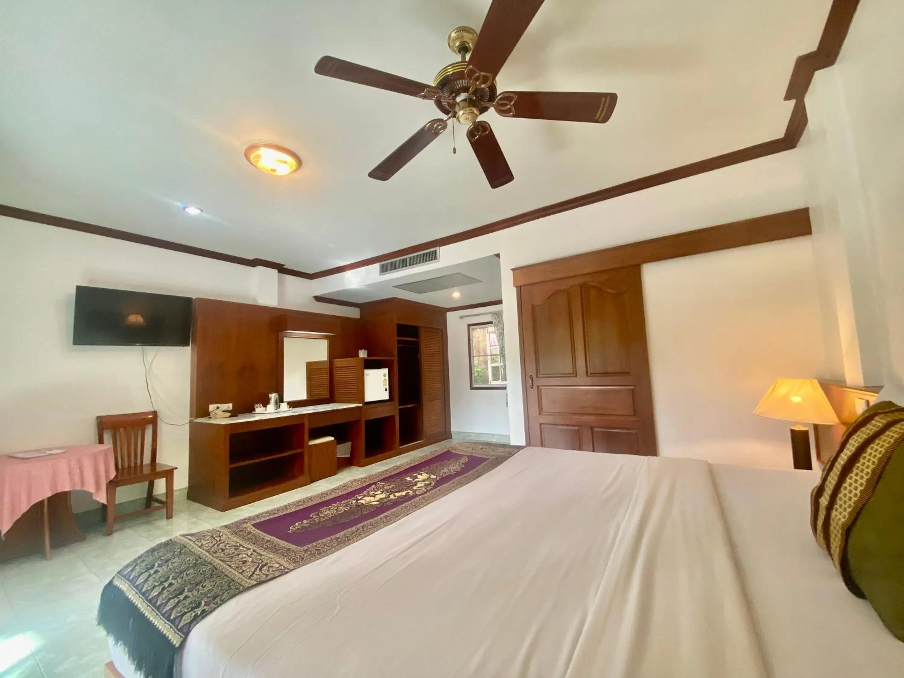 Bedroom, Bed in Patong Palace Hotel - SHA Extra Plus