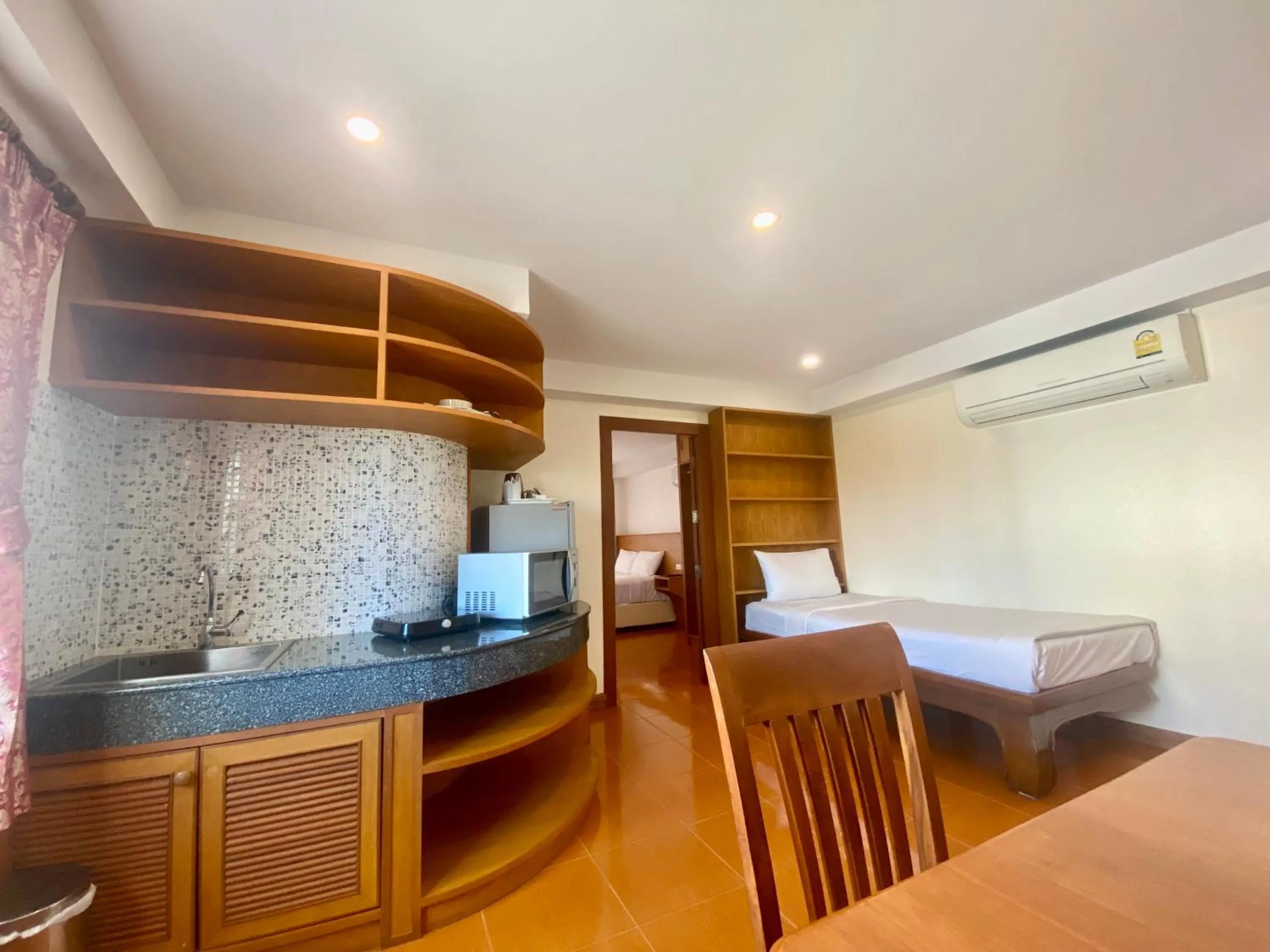 View (from property/room), Bed in Patong Palace Hotel - SHA Extra Plus