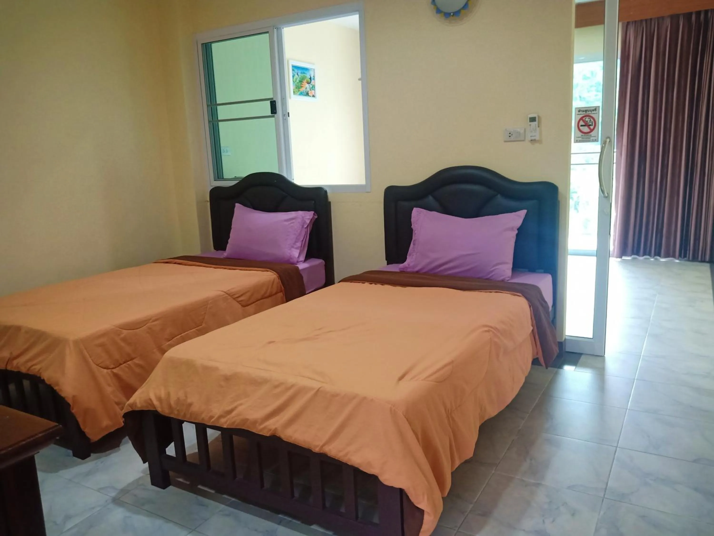 Deluxe Twin Room in Palm Kaew Resort Krabi