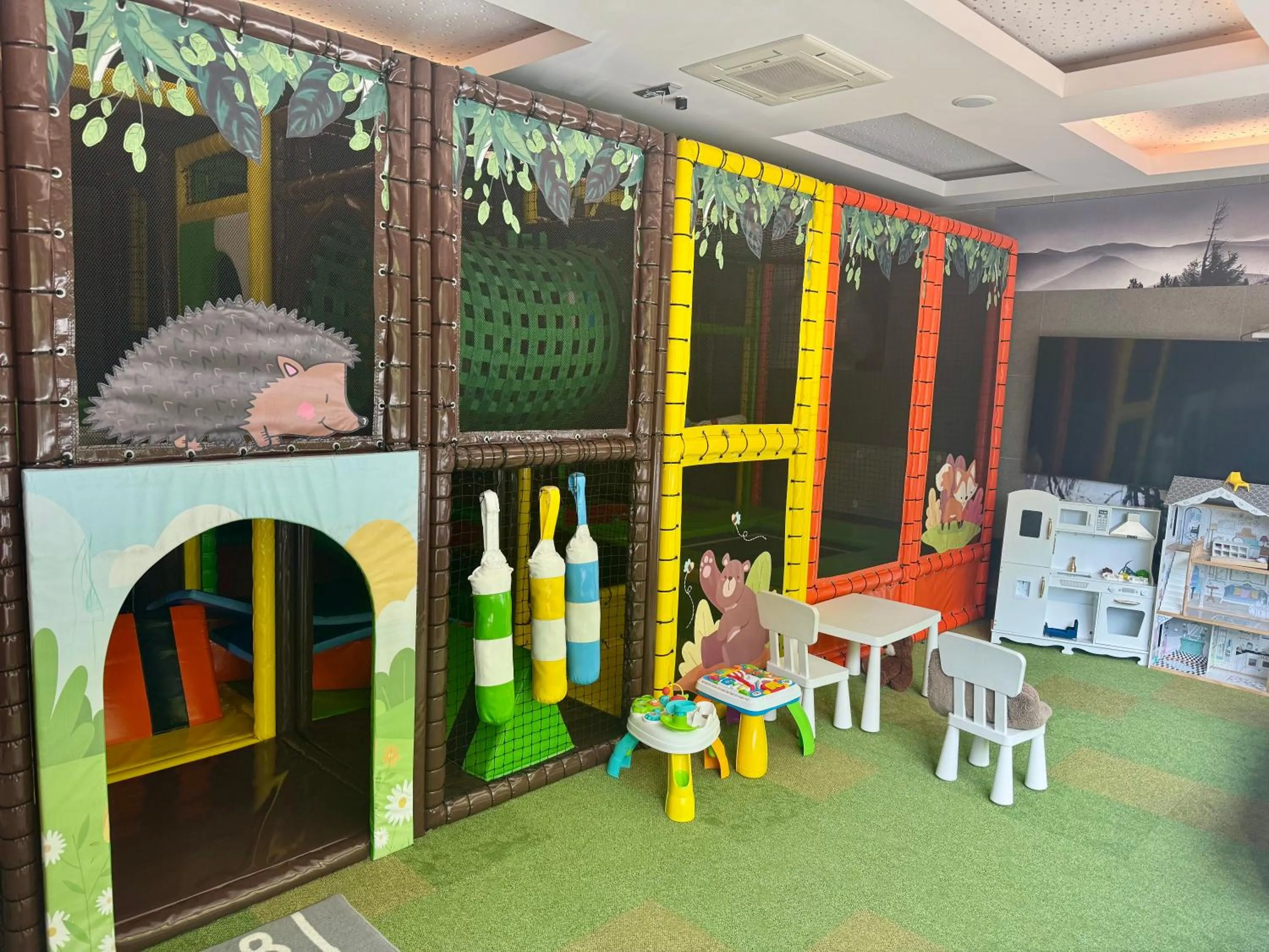 Kids's club in HOTEL PECR DEEP