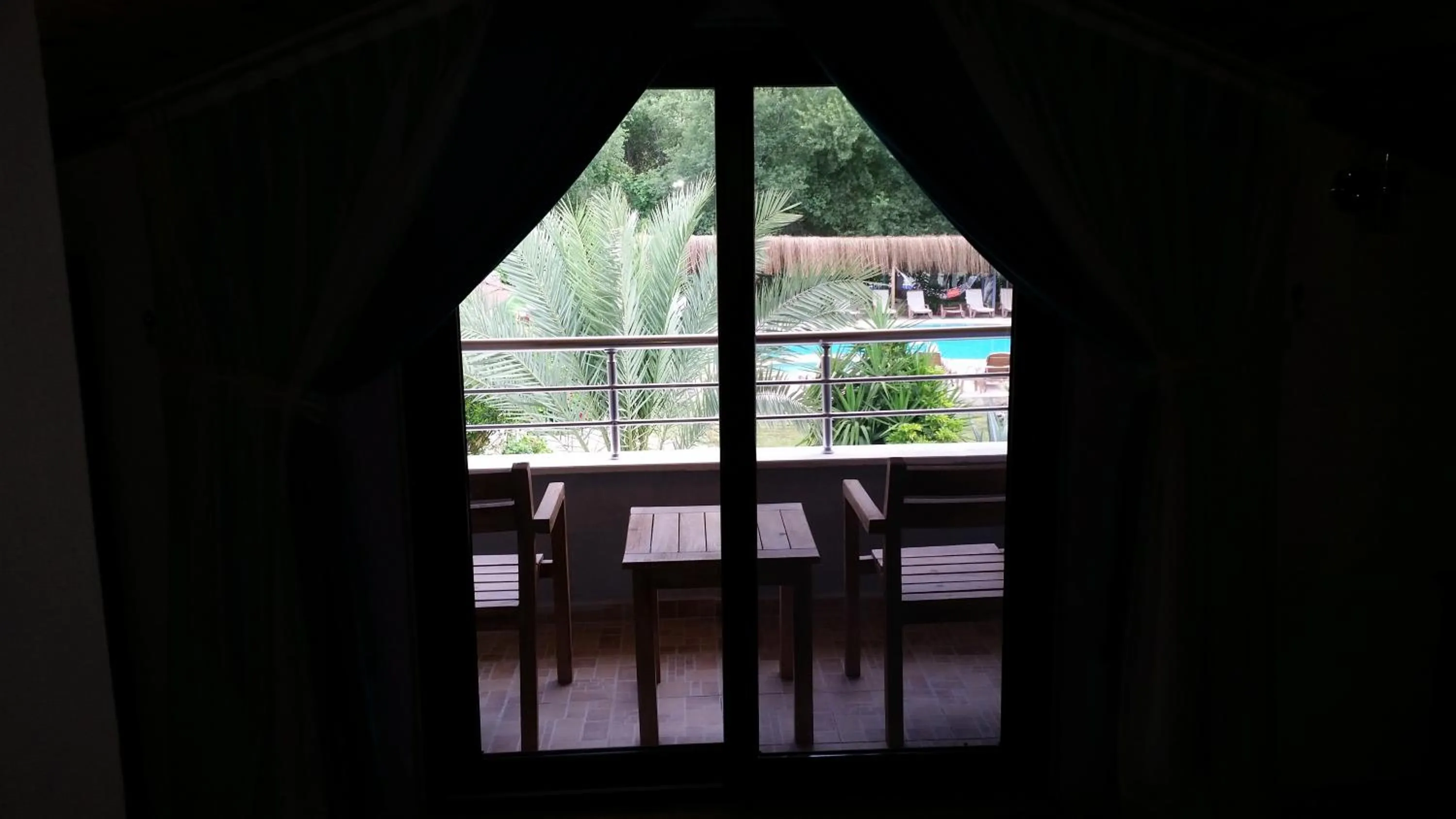 Pool view in Hotel Riverside