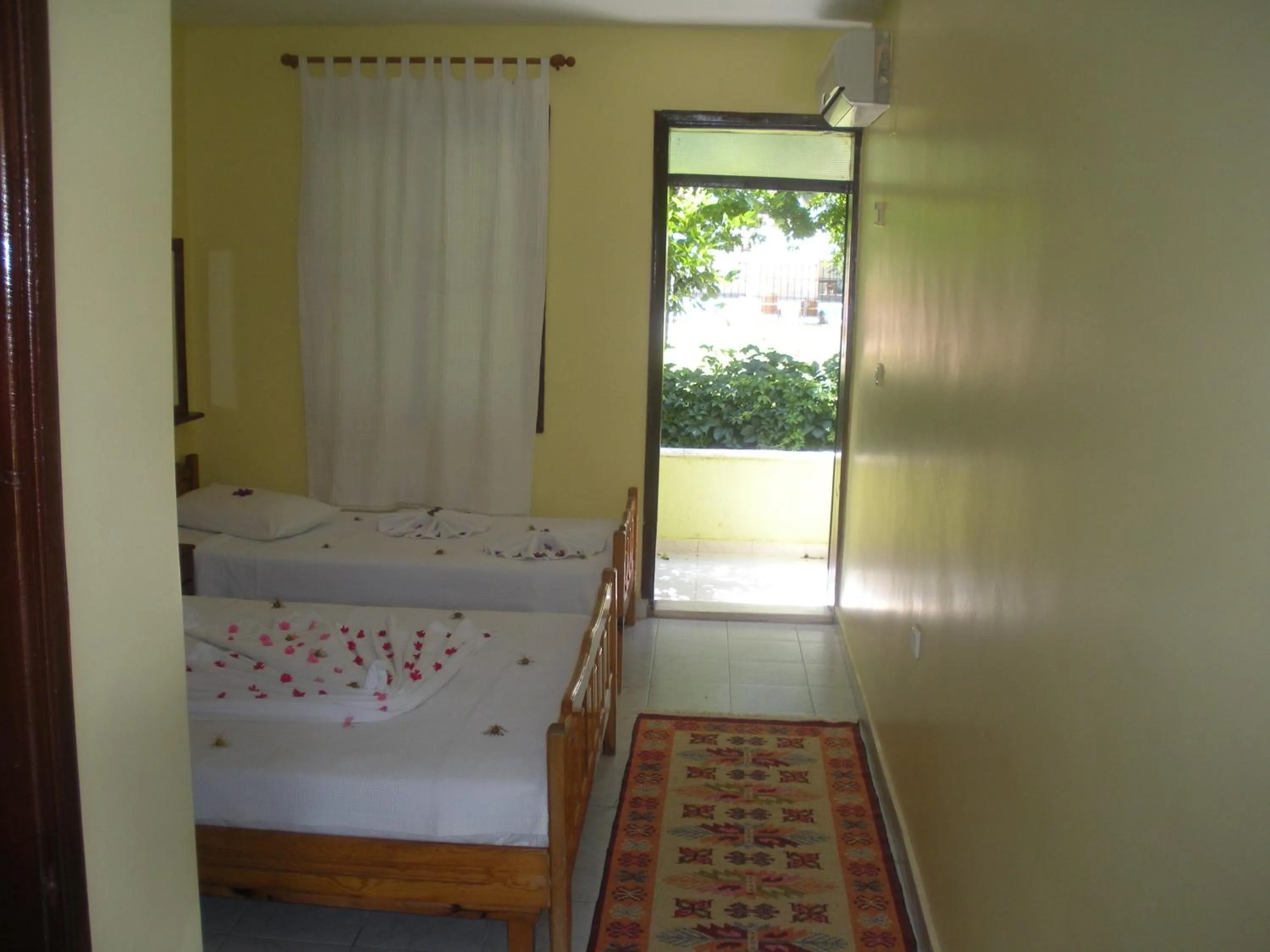 Photo of the whole room in Hotel Riverside