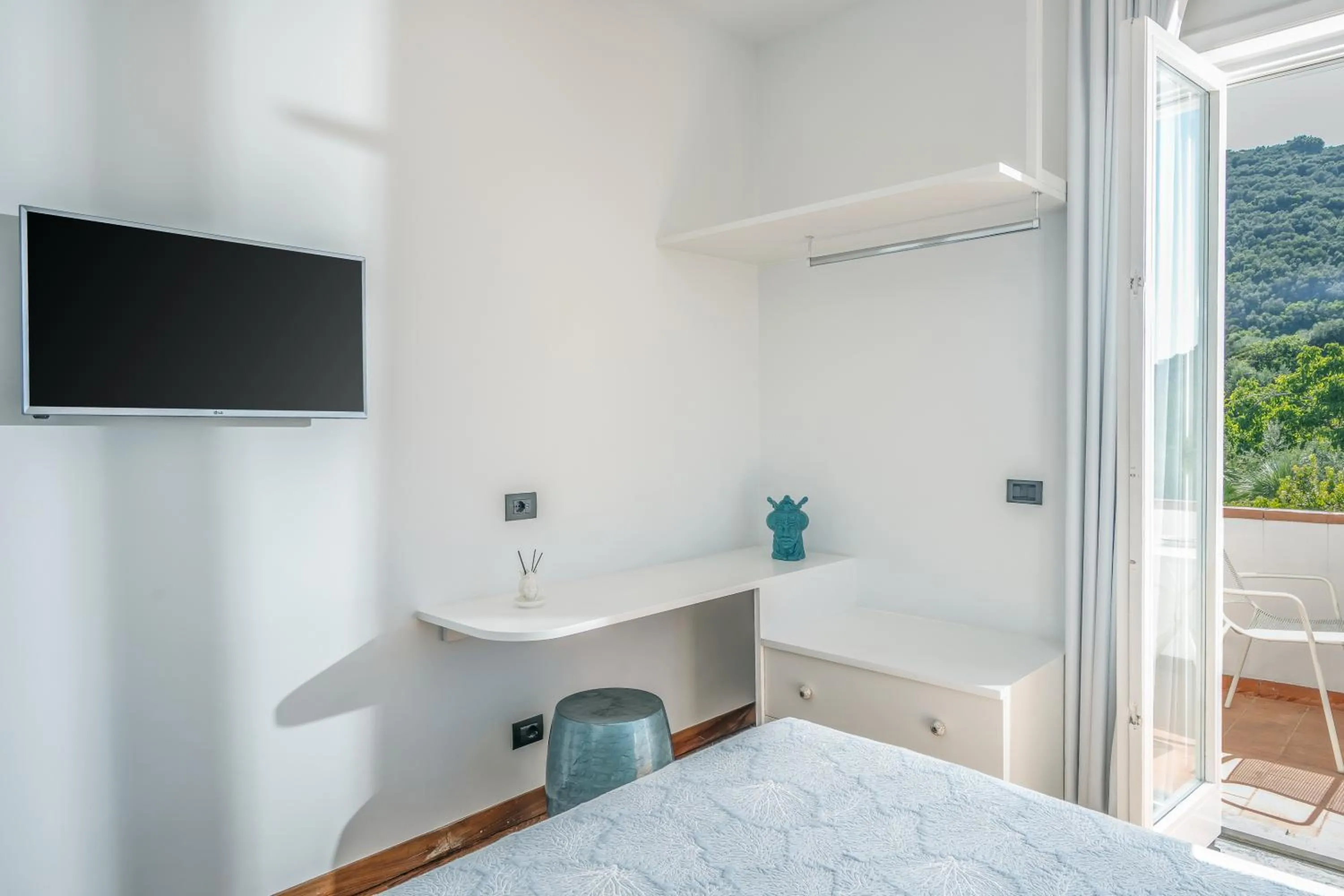 Other, Bed in Villa Graziosa - Italian Escape
