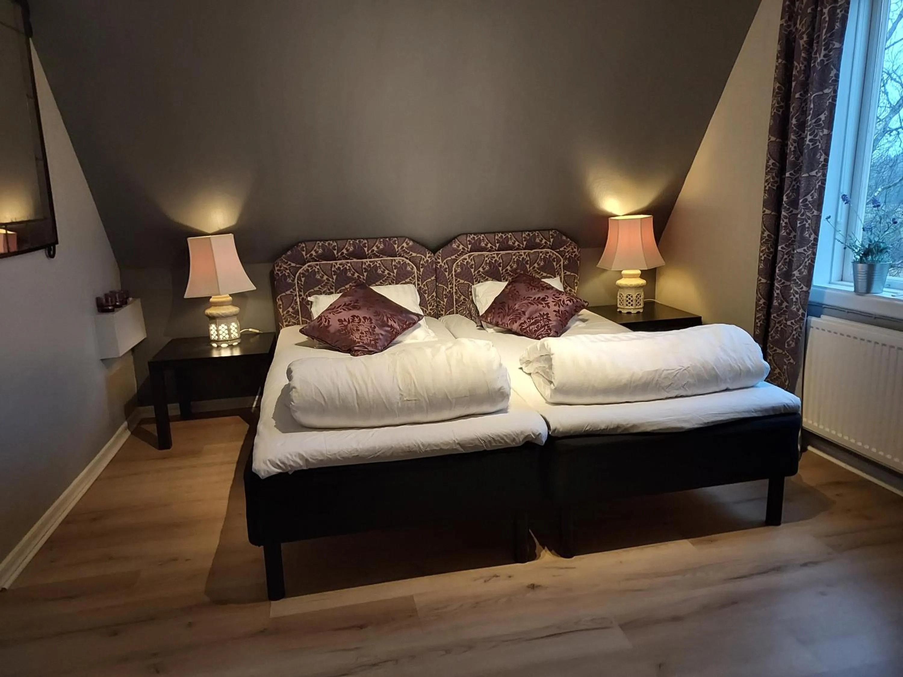 Bed in Älgbergets Bed & Breakfast