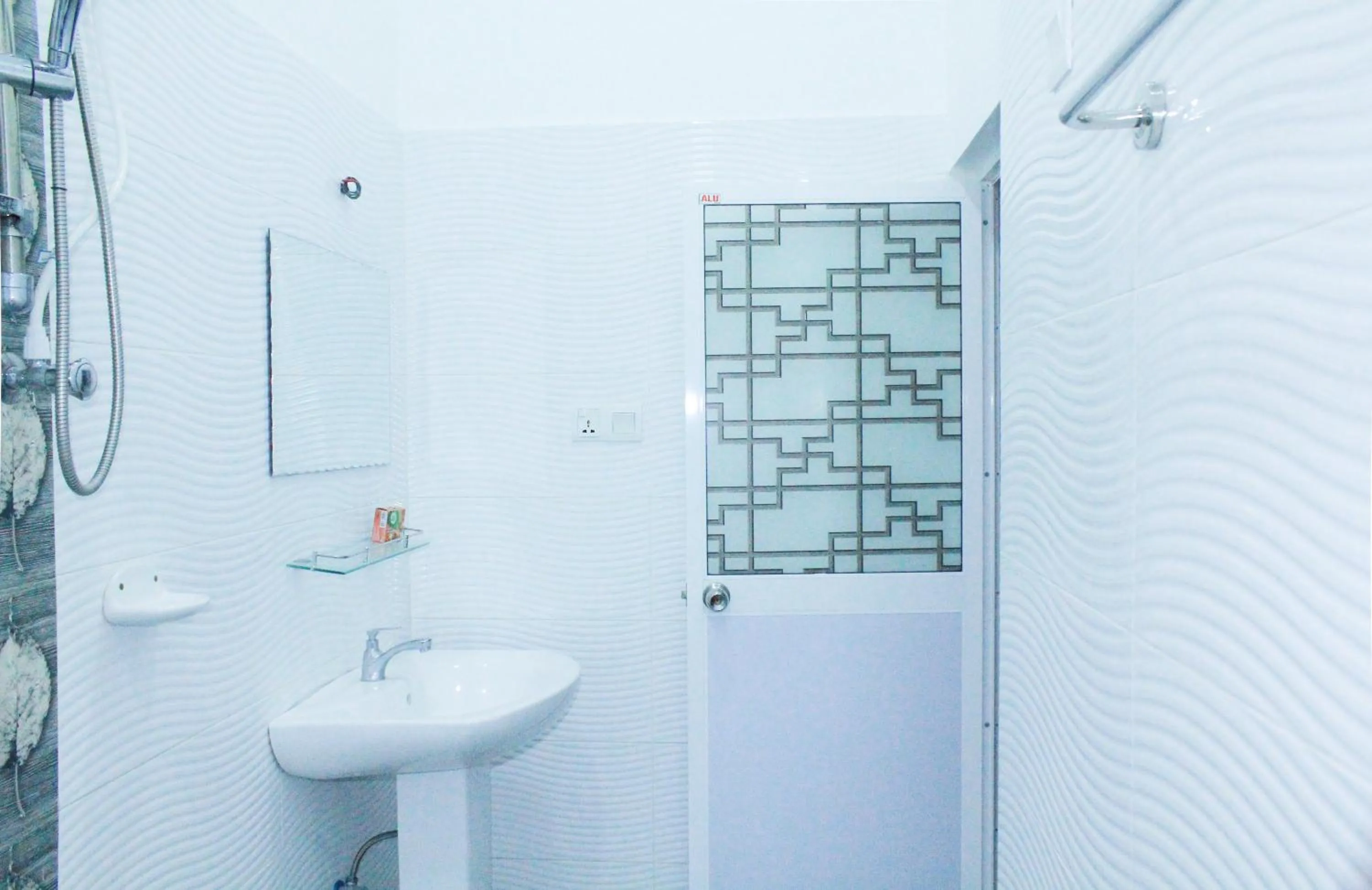 Bathroom in Lavender Home Yala Safari