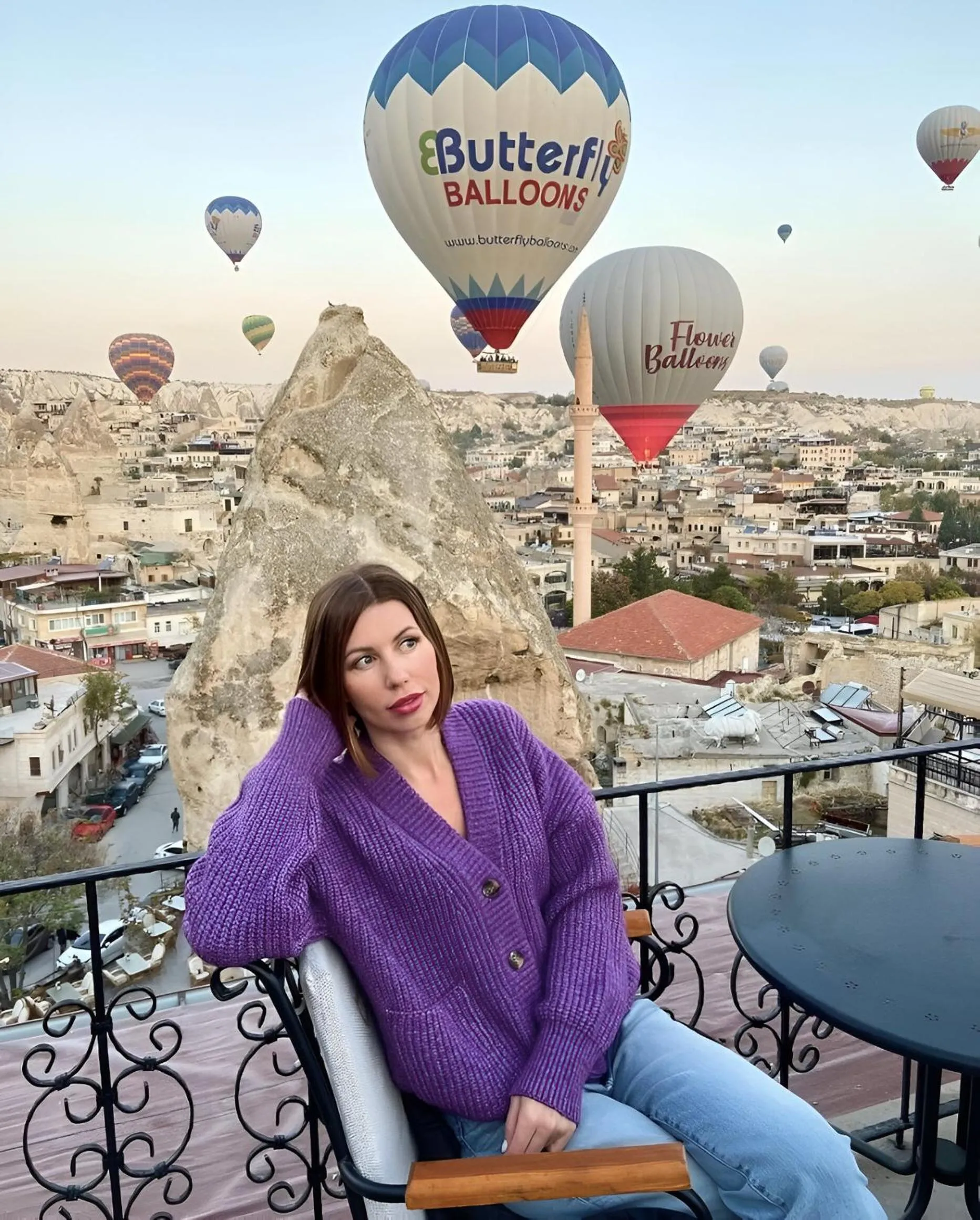 People in Castle Cave Hotel