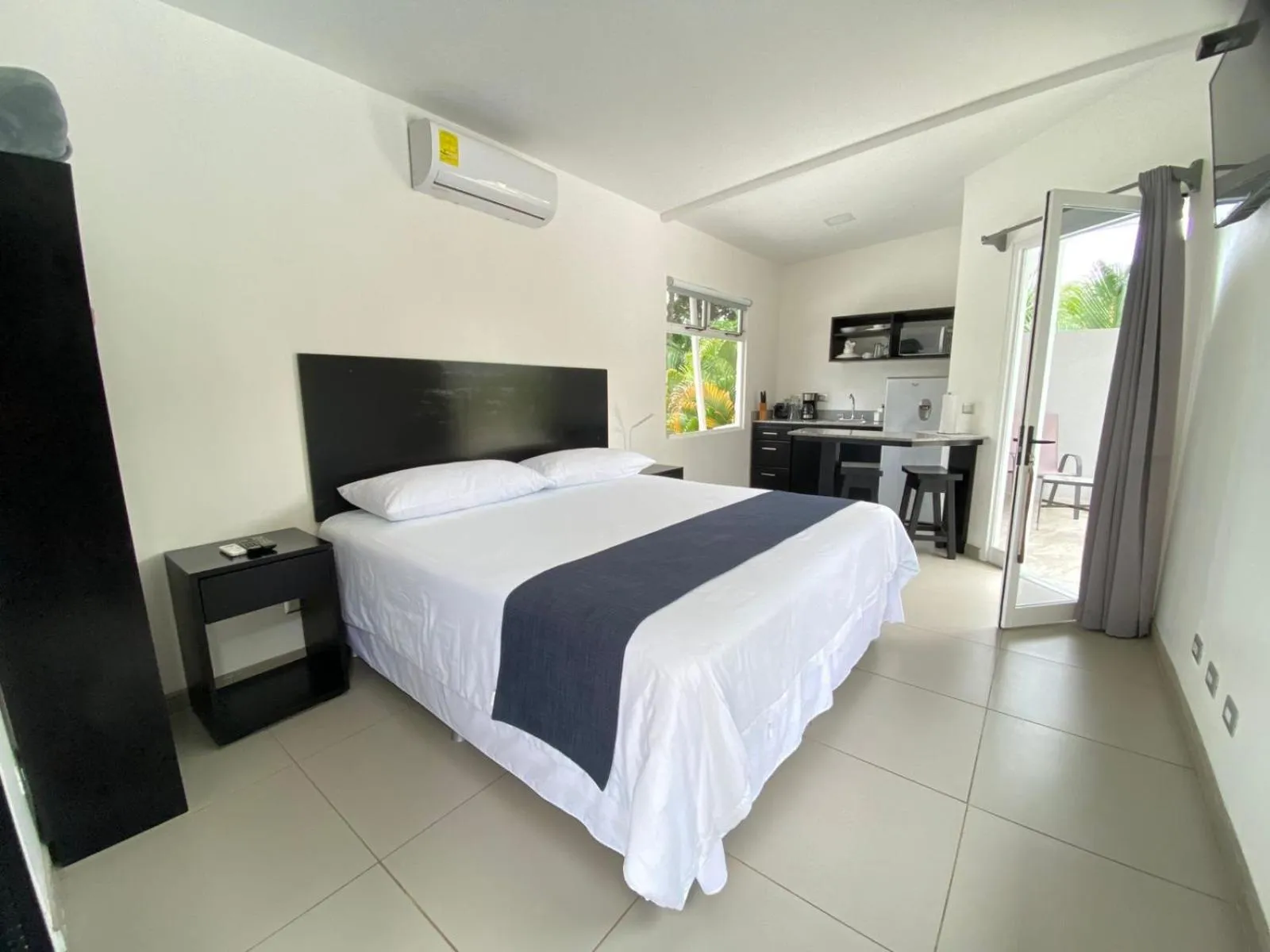 Bed in Uvita Paradise