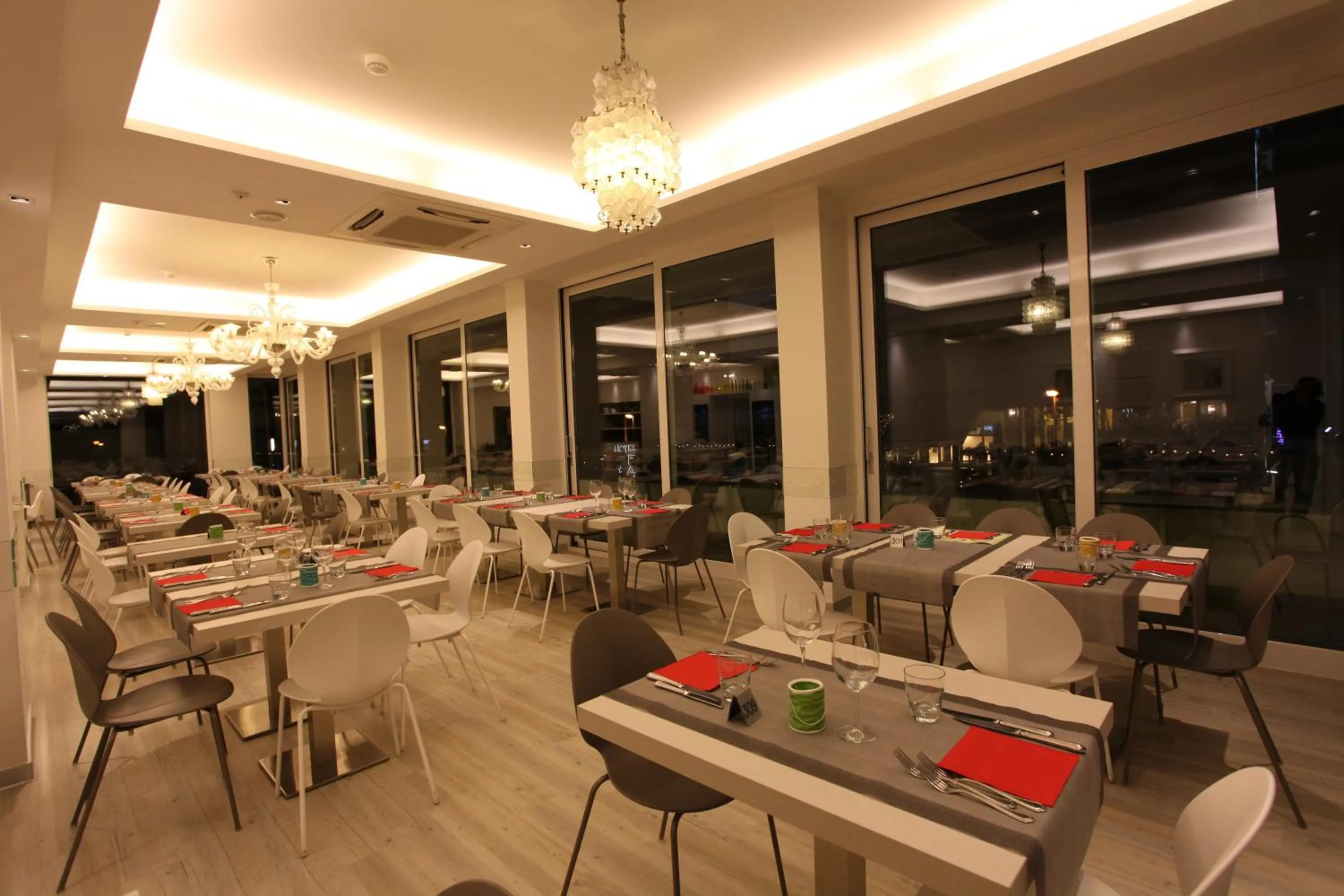 Certificate/Award in Hotel Fantasy