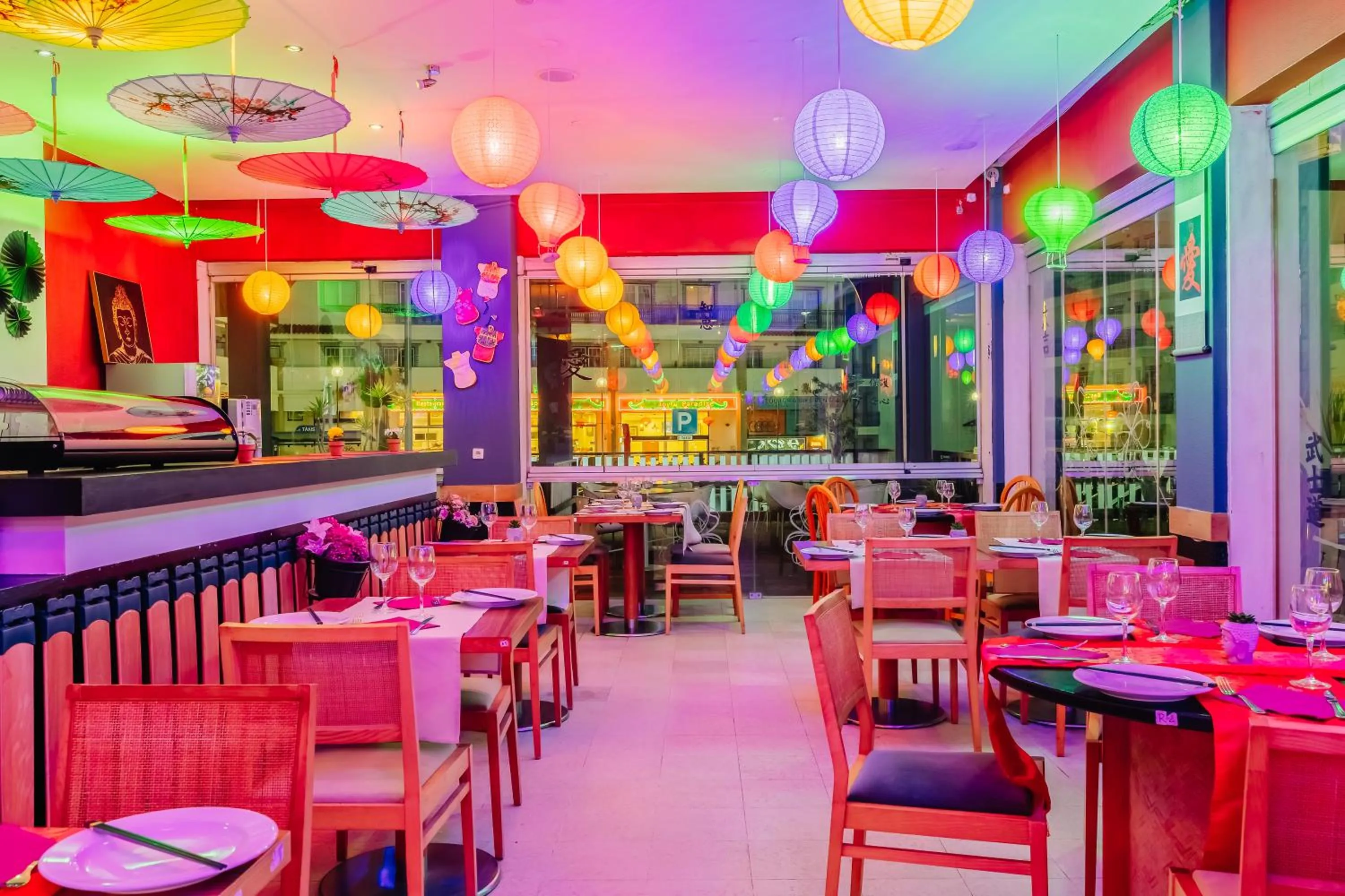 Restaurant/places to eat in Muthu Oura Praia Hotel