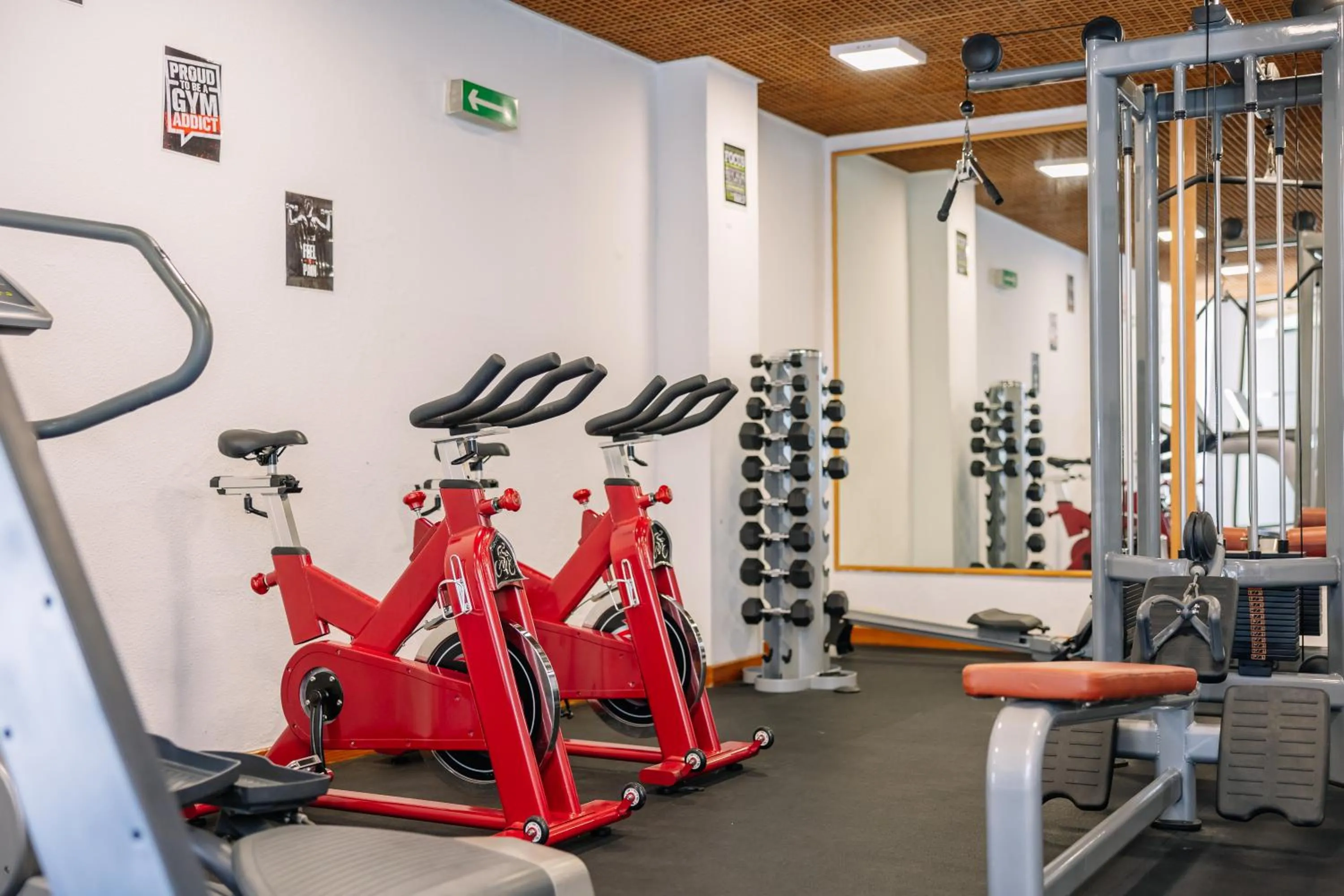 Fitness centre/facilities in Muthu Oura Praia Hotel