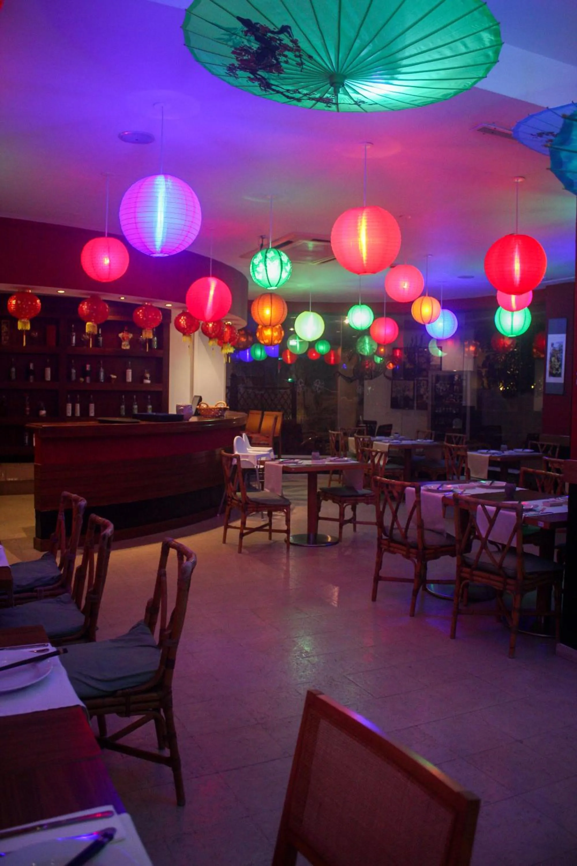 Restaurant/places to eat in Muthu Oura Praia Hotel