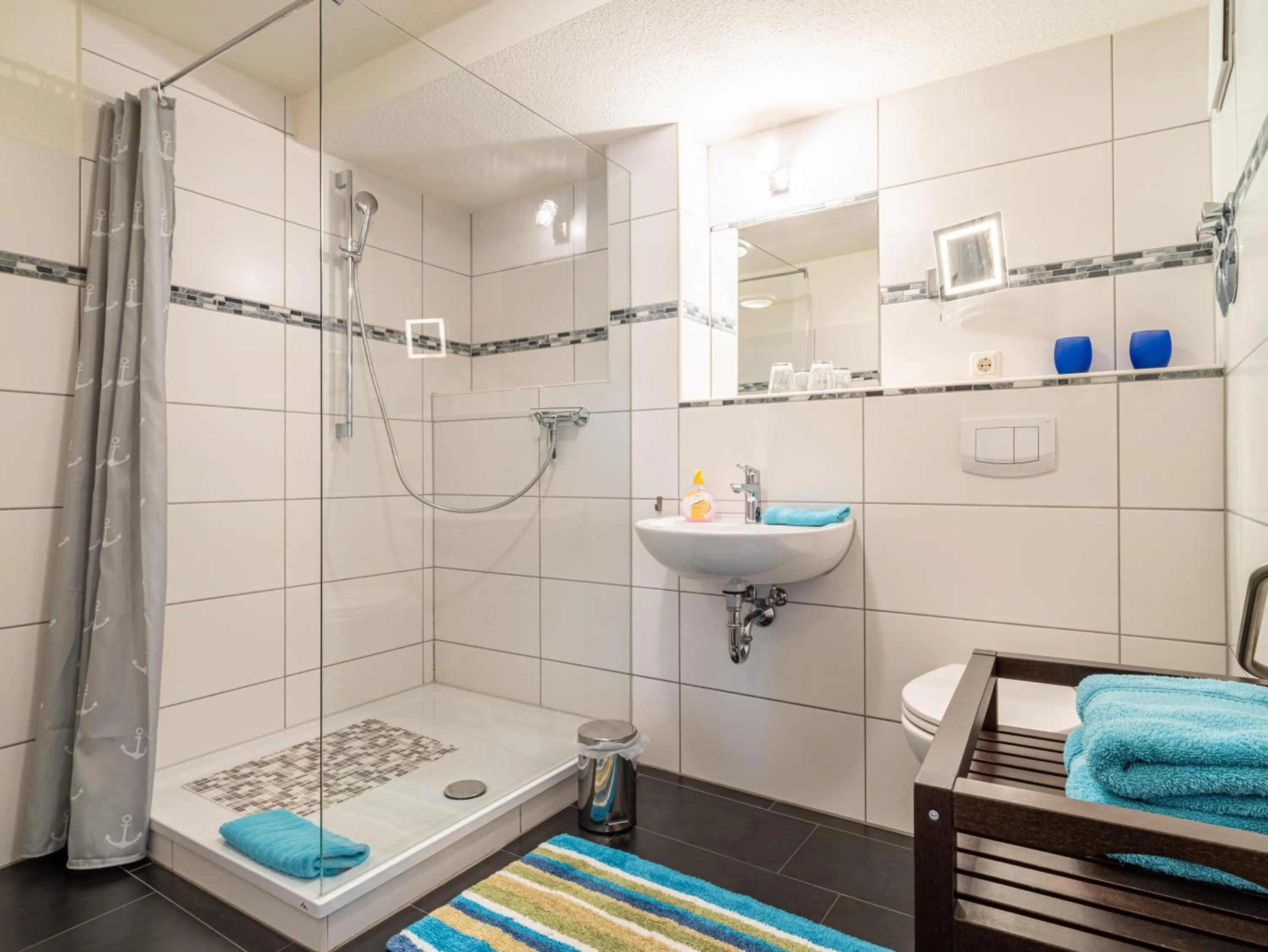 Shower in Hotel Stone