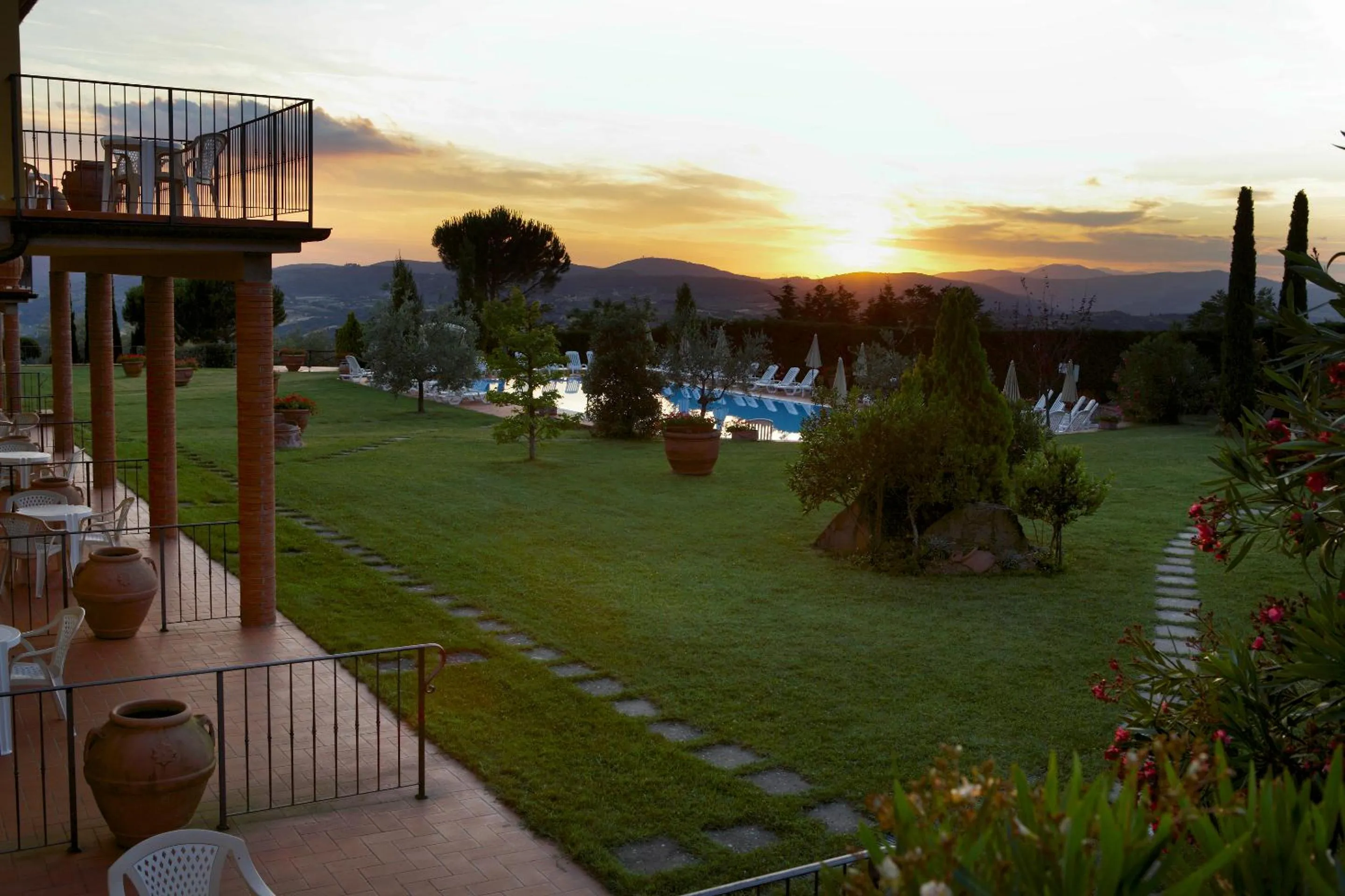Garden in La Piazza di San Donato