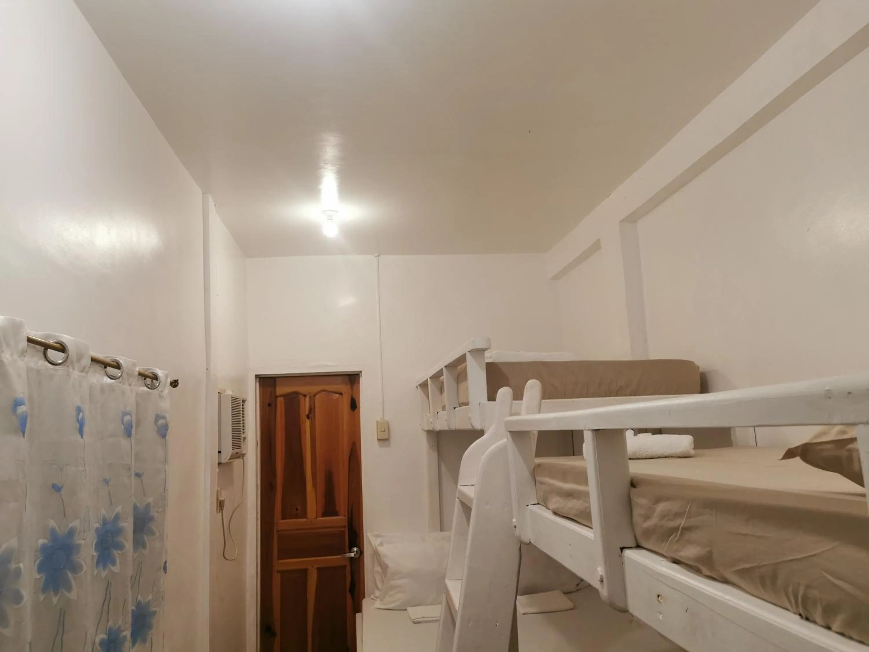 Bed in Latitude 10 Siargao