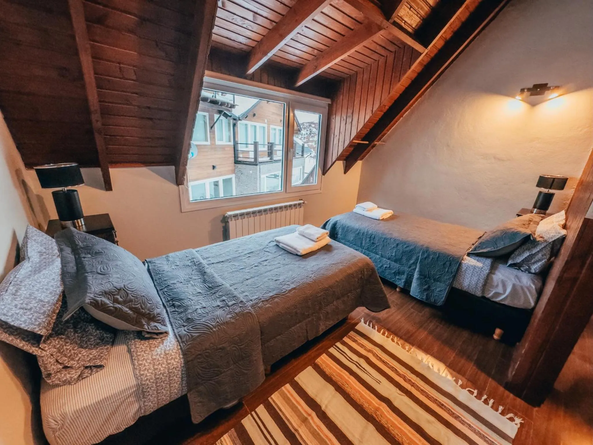 Bedroom, Bed in Ski Sur Apartments