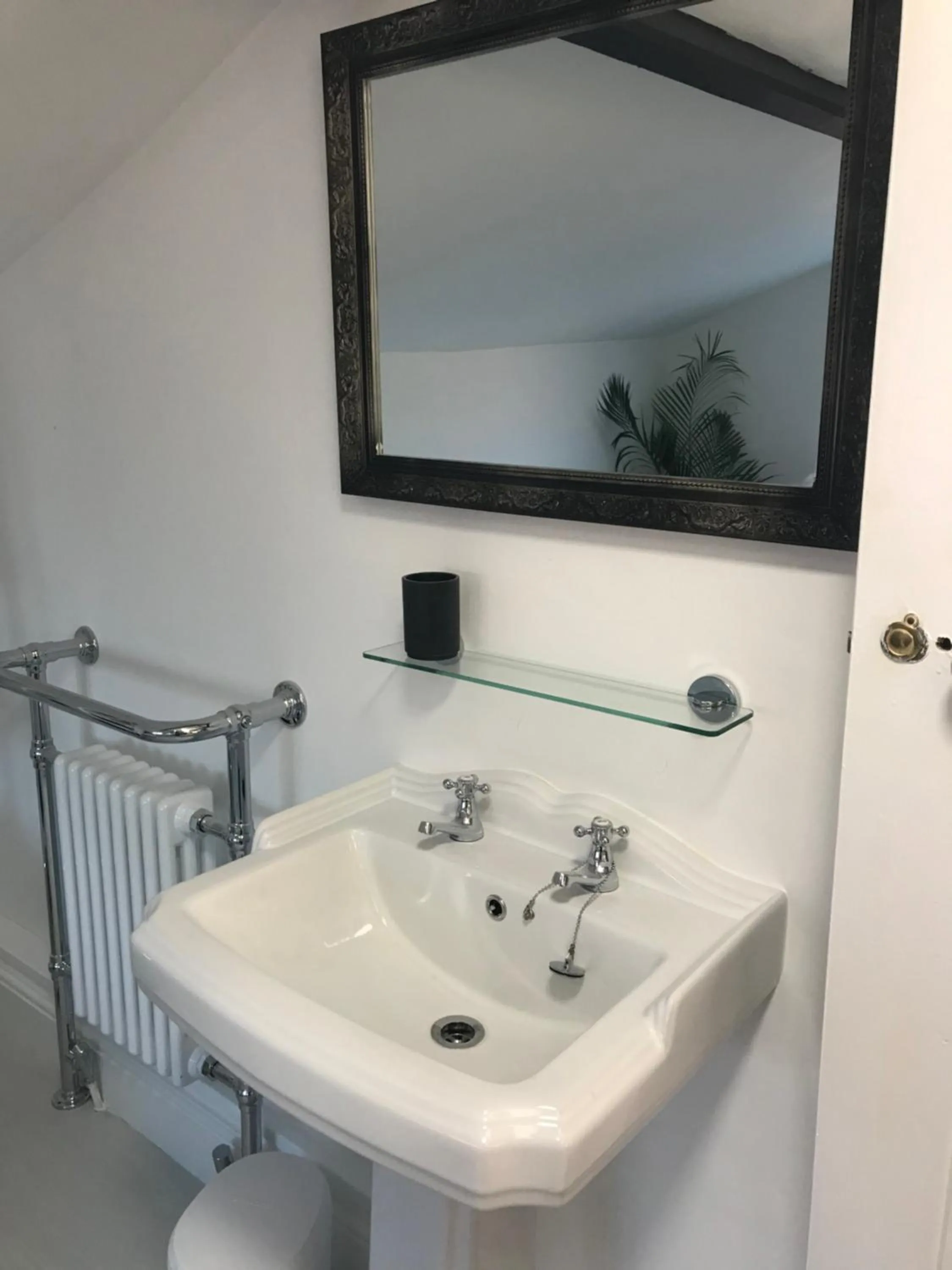 Ye Olde Saddlery B&B