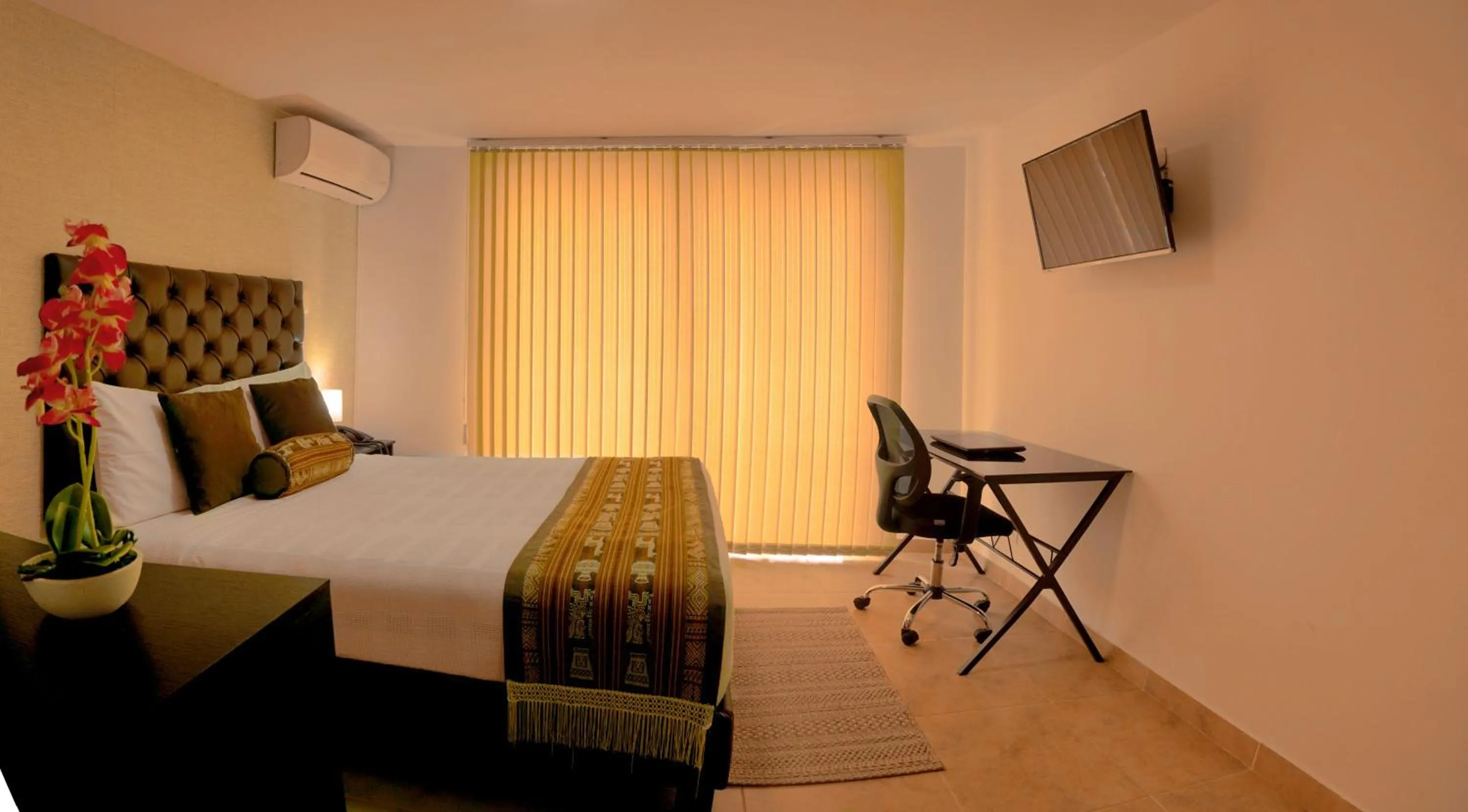 Hotel Alamos Del Parque