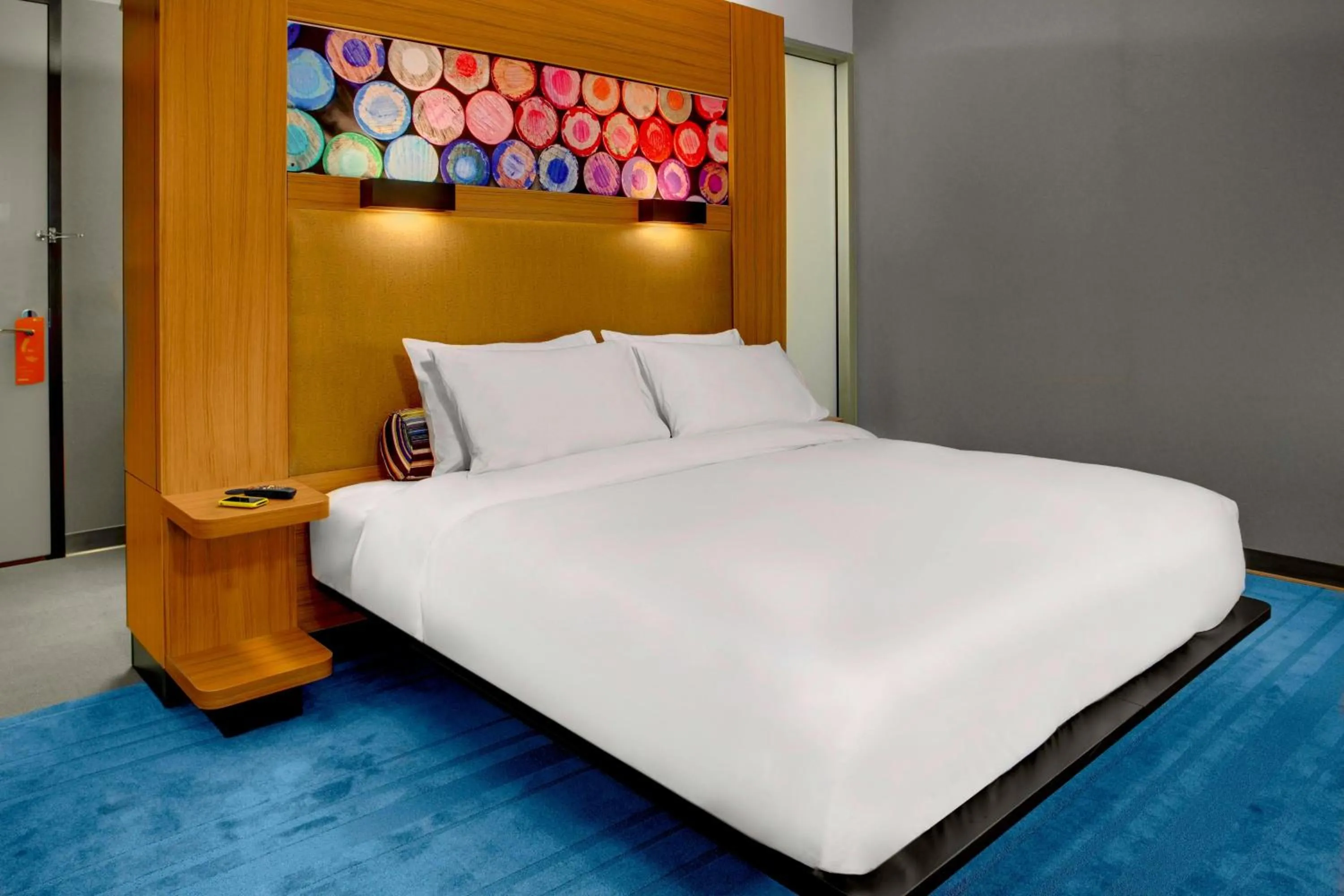 Photo of the whole room, Bed in Aloft Austin at The Domain
