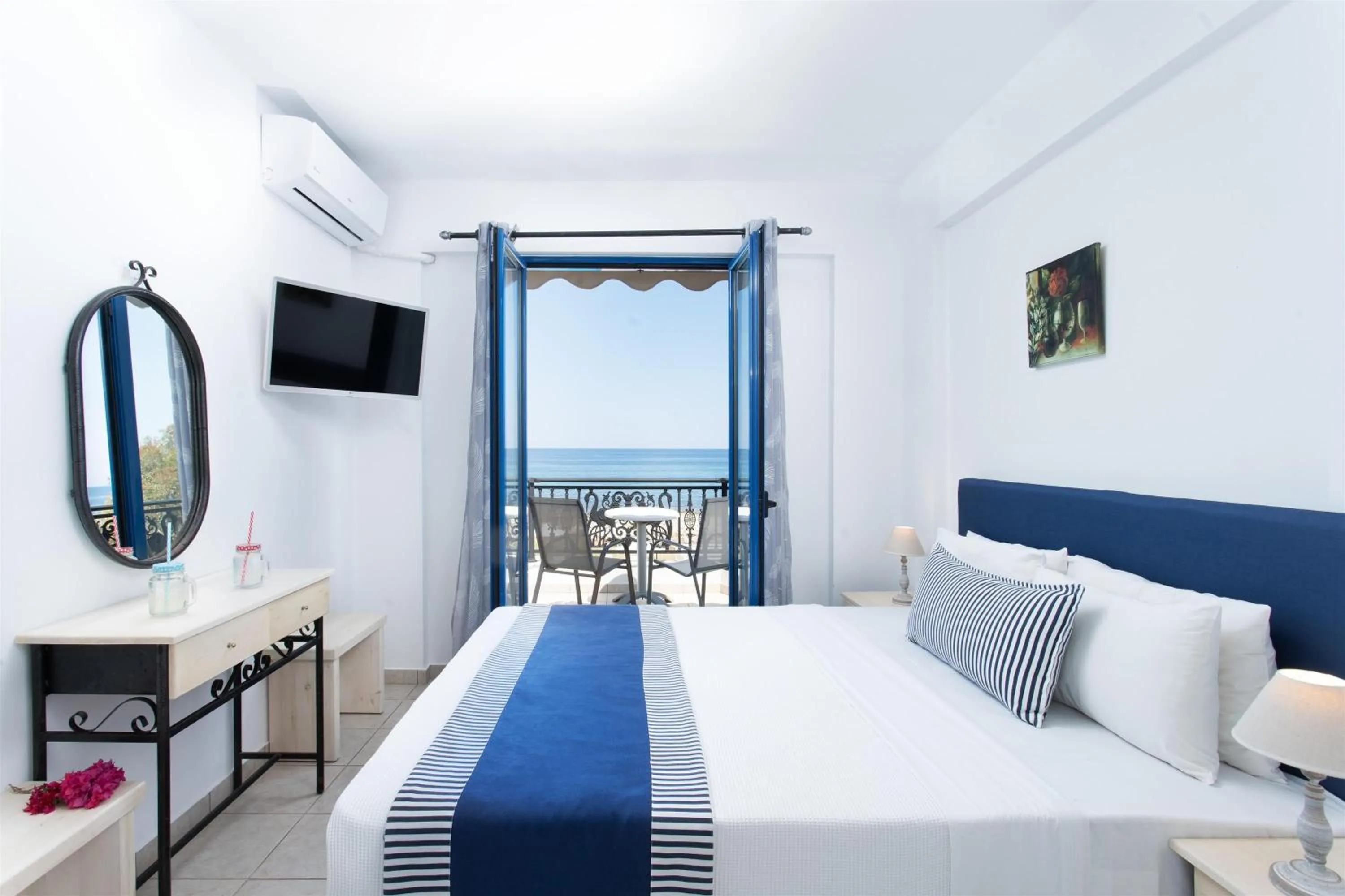 Sea view, Bed in Venti Seaside Adult Hotel