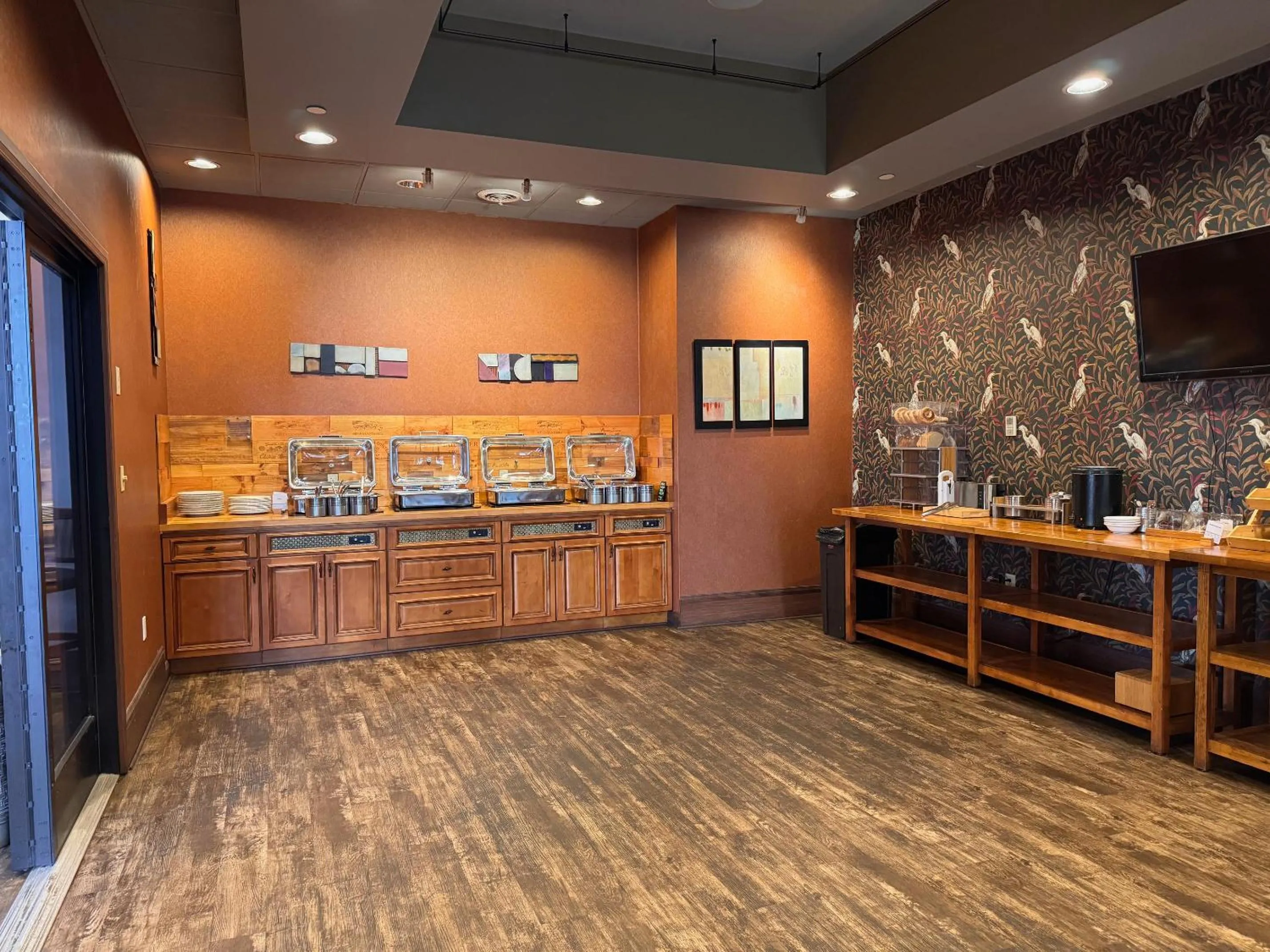 Breakfast in The Tudor Arms Hotel Cleveland - a DoubleTree by Hilton