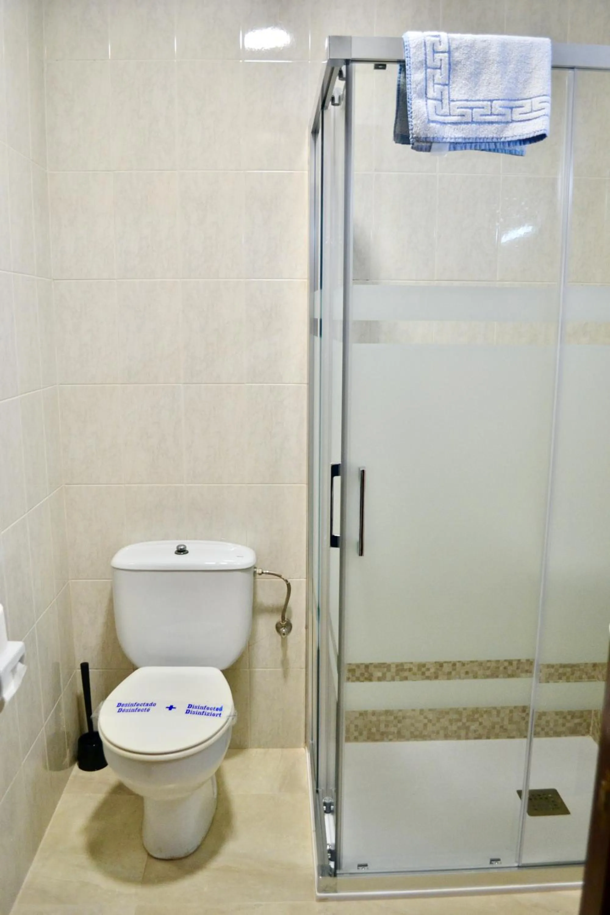 Shower in Hotel Montemar