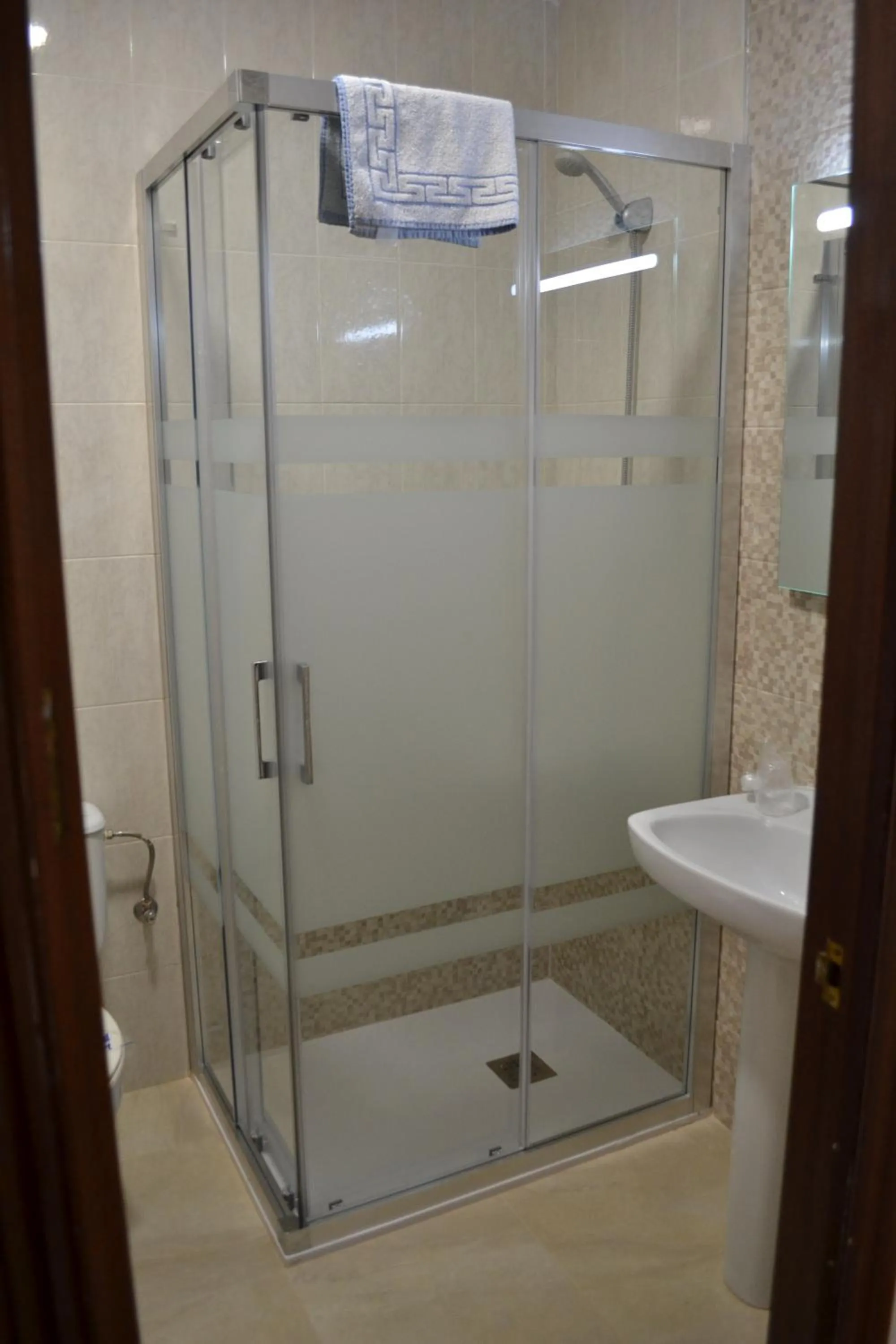 Shower in Hotel Montemar