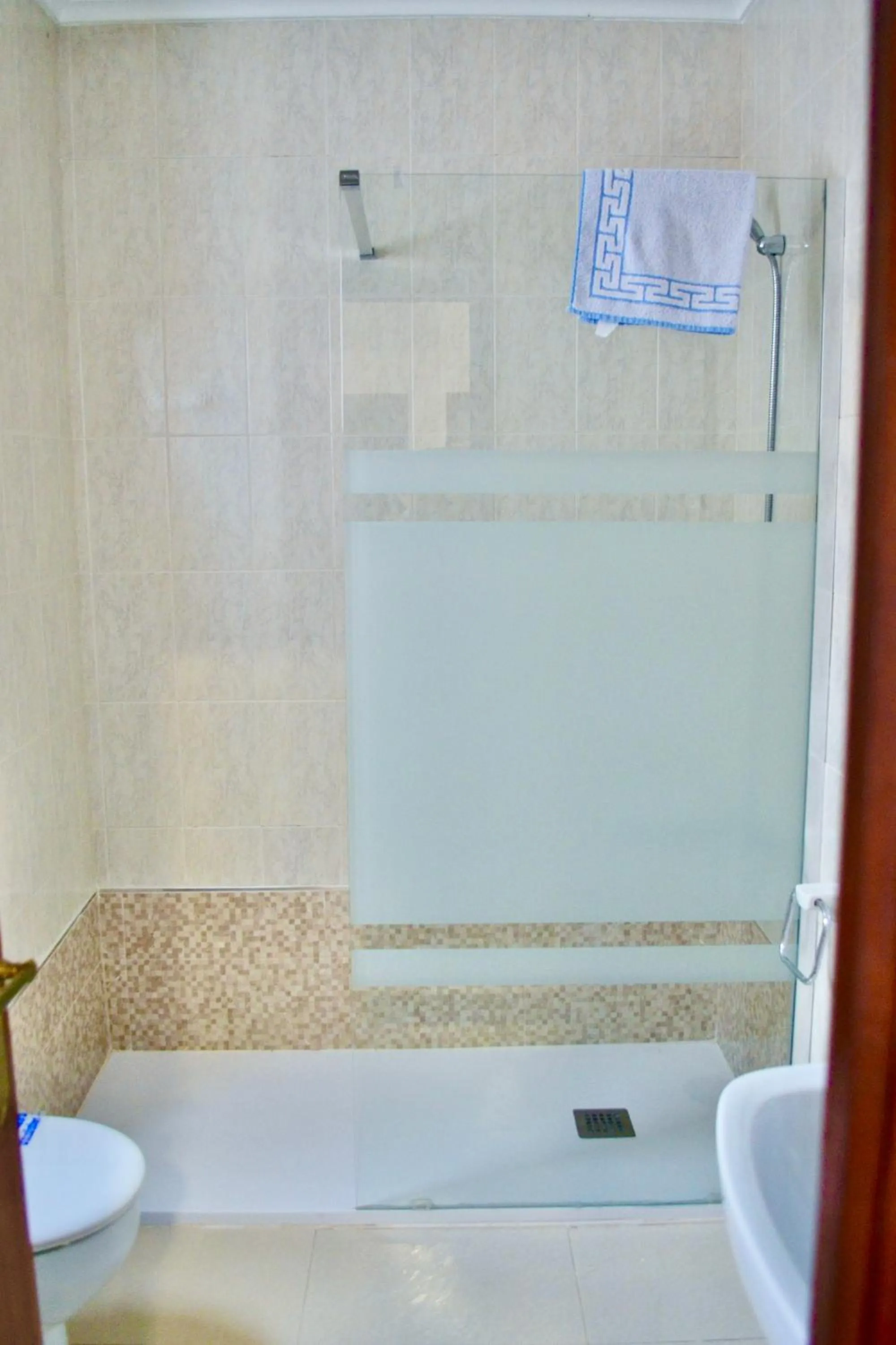 Shower in Hotel Montemar