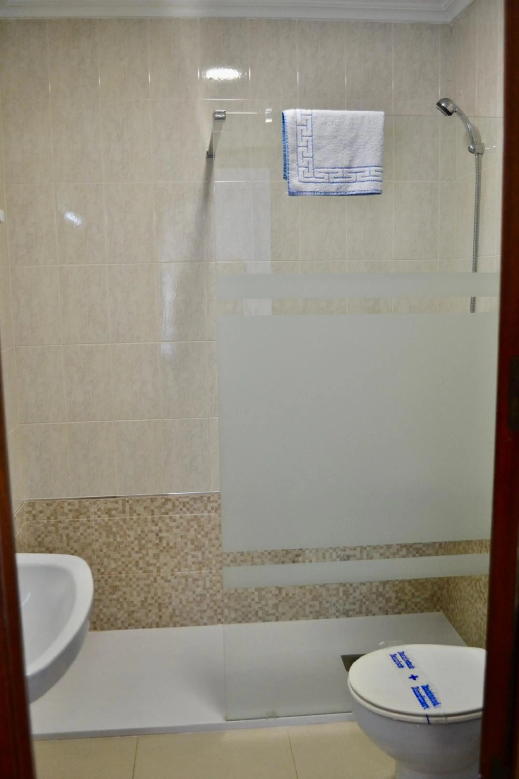 Shower in Hotel Montemar