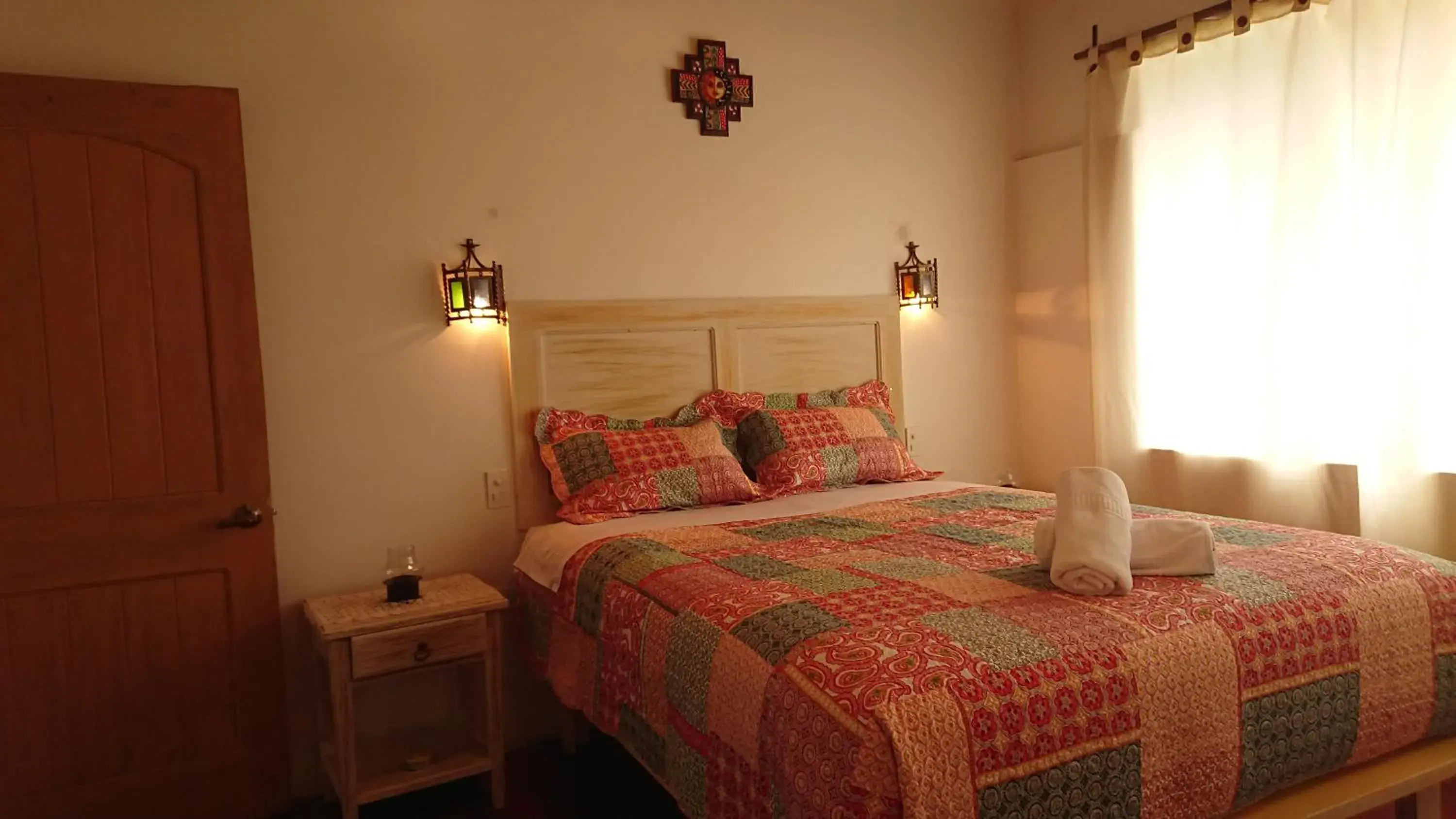 Deluxe Queen Room - single occupancy in Villa Mimi Deluxe Queen Room - single occupancy in Villa Mimi