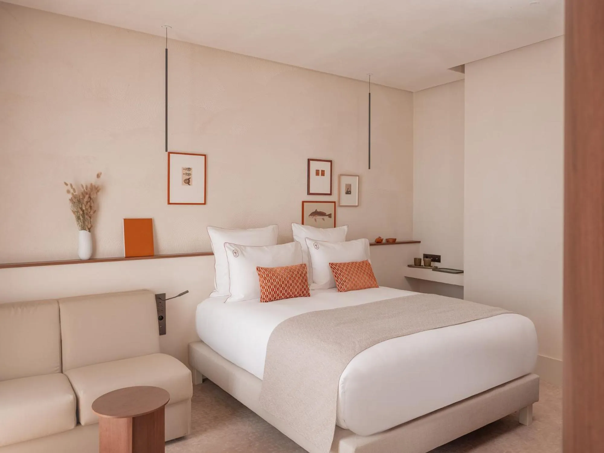 Bedroom, Bed in Hôtel Liautaud Cassis