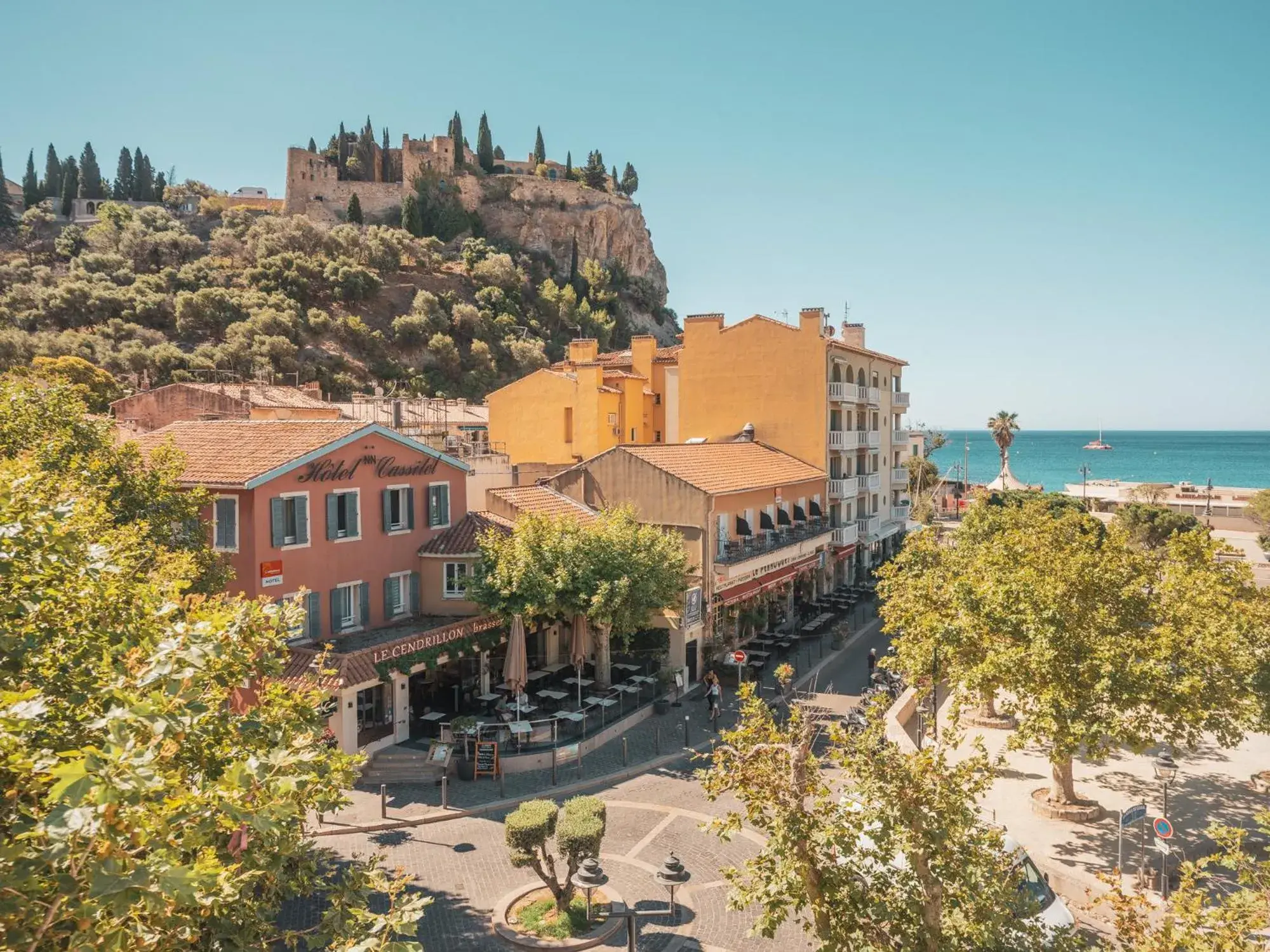 Property building in Hôtel Liautaud Cassis Property building in Hôtel Liautaud Cassis
