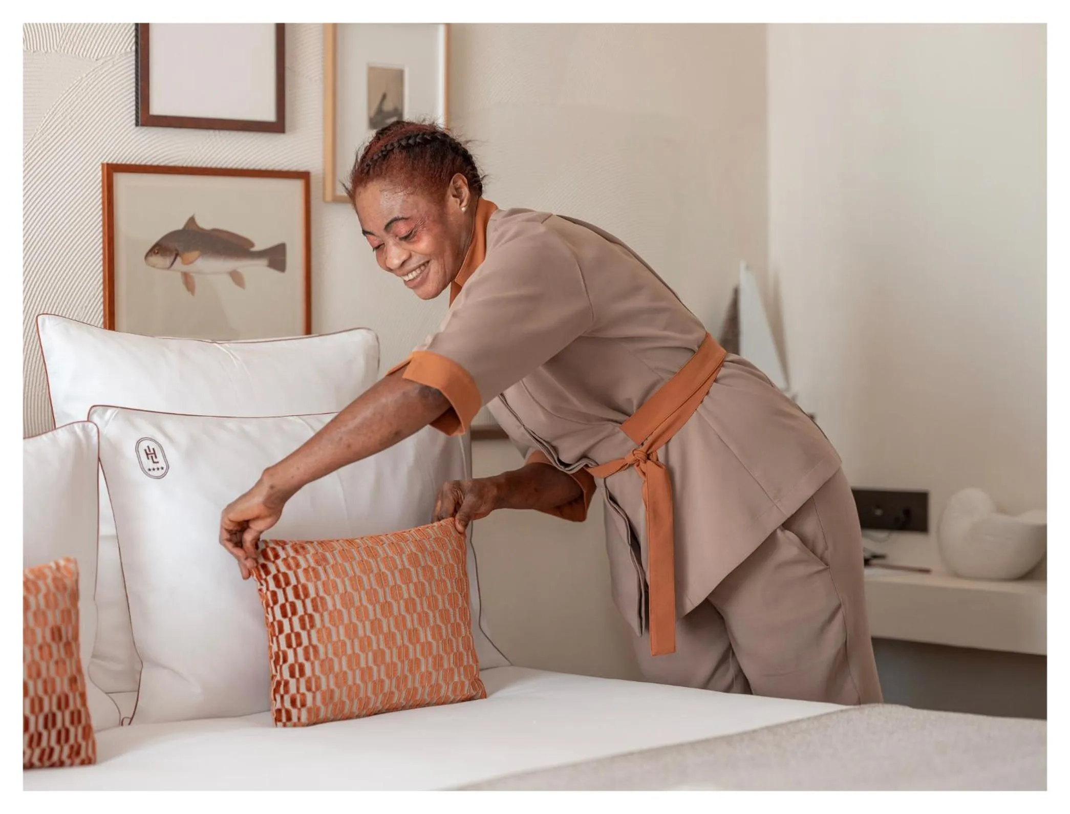 room service, Bed in Hôtel Liautaud Cassis