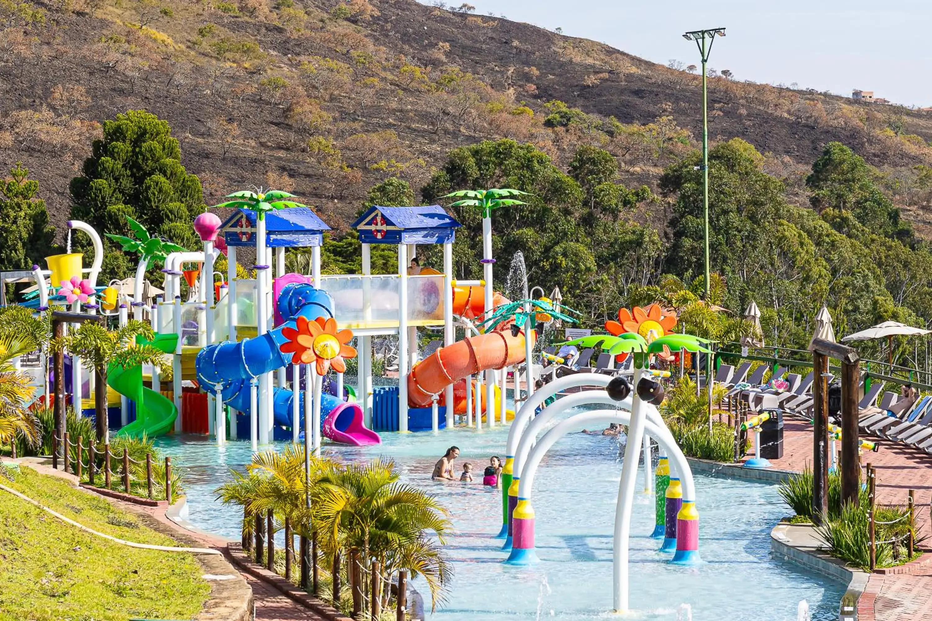 Property building in Hotel Golden Park All Inclusive Poços de Caldas By Nacional Inn Property building in Hotel Golden Park All Inclusive Poços de Caldas By Nacional Inn