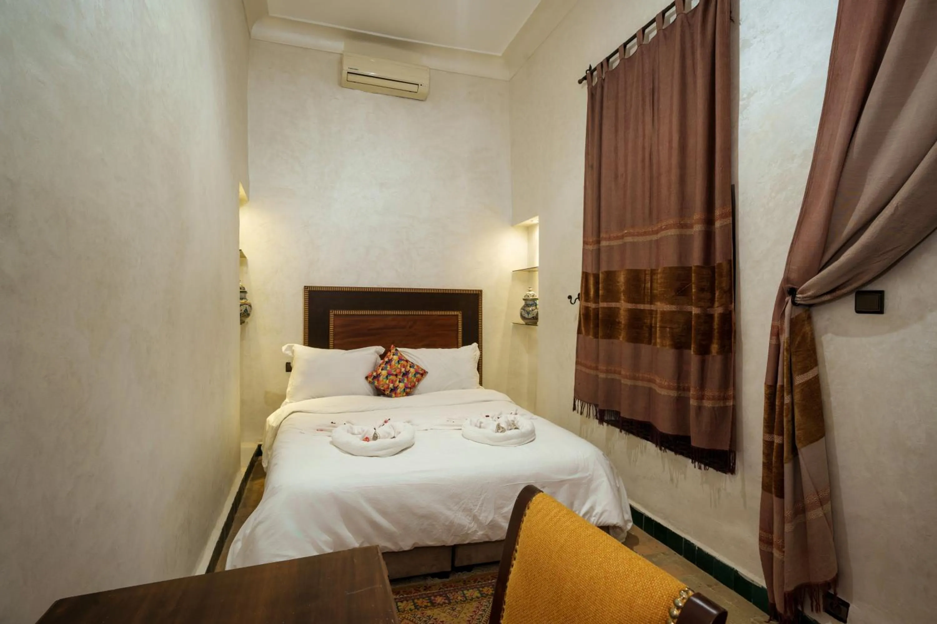 Bed in Riad Azalia