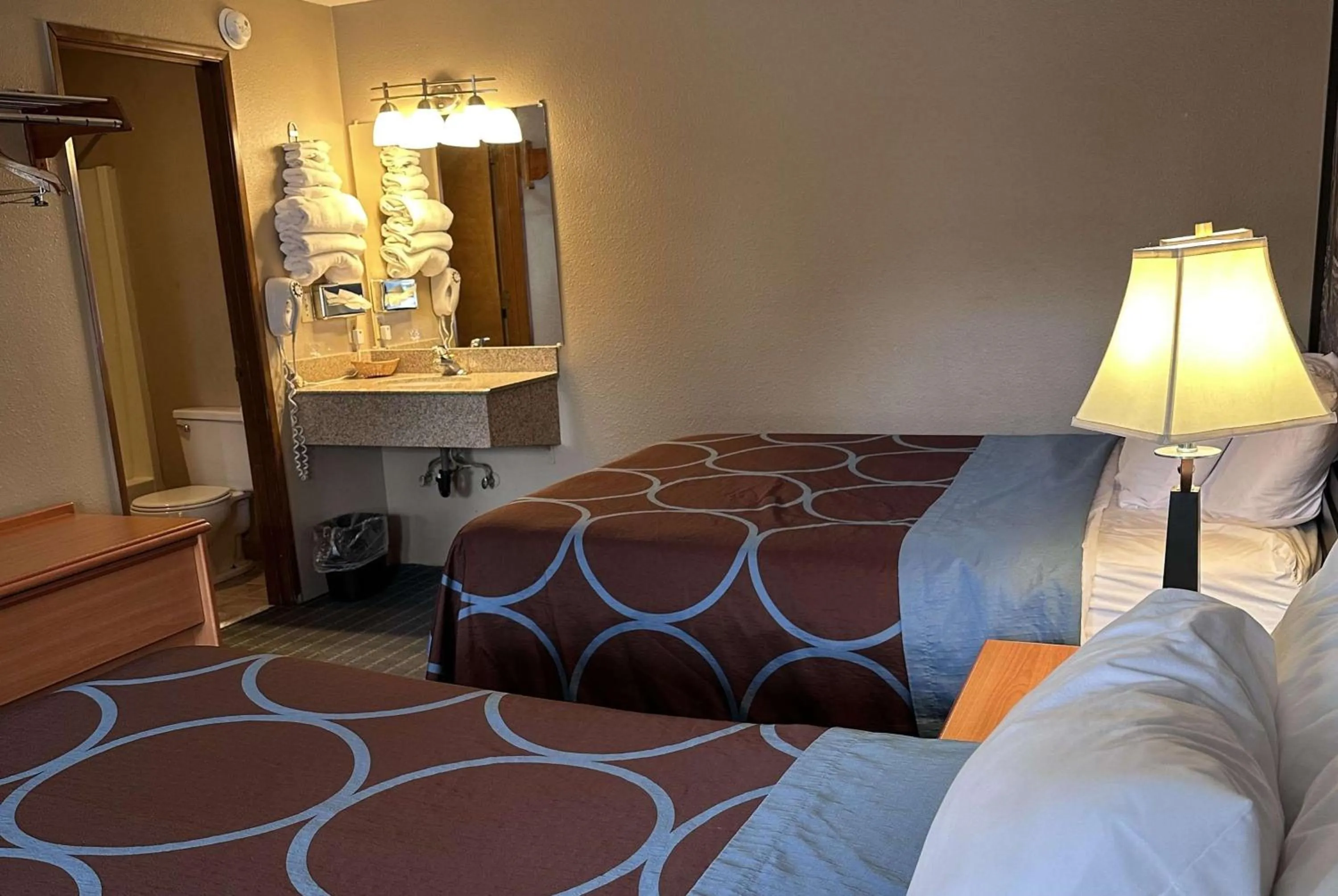 Photo of the whole room, Bed in Super 8 by Wyndham Vancouver East