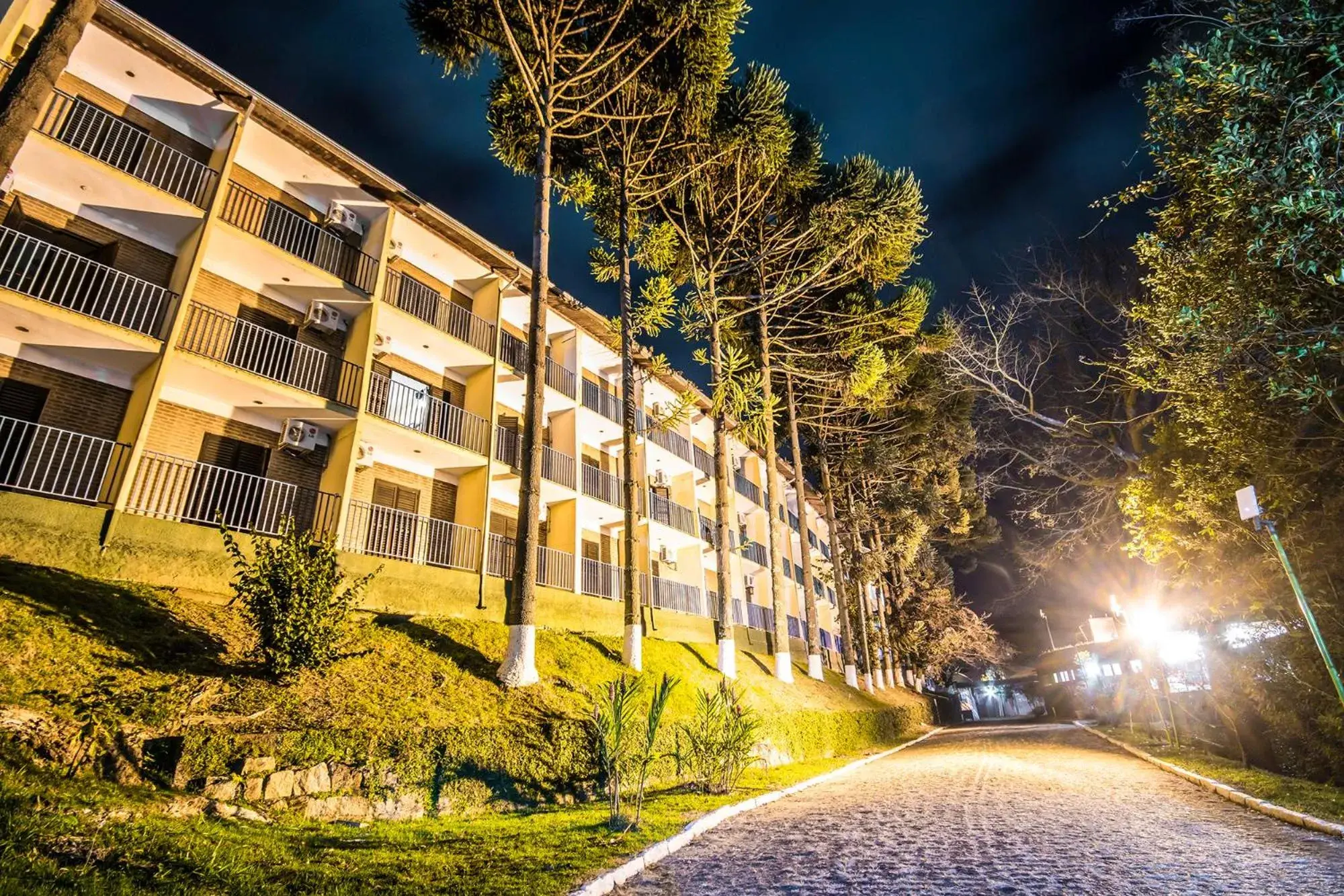 Property building in Hotel Vilage Inn All Inclusive Poços de Caldas By Nacional Inn Property building in Hotel Vilage Inn All Inclusive Poços de Caldas By Nacional Inn