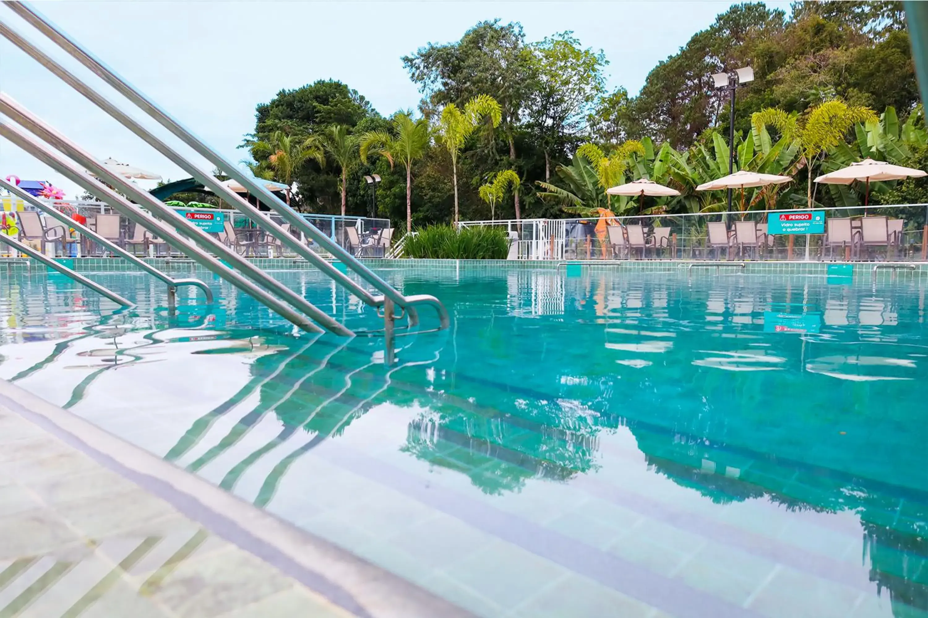 Swimming pool in Hotel Vilage Inn All Inclusive Poços de Caldas By Nacional Inn Swimming pool in Hotel Vilage Inn All Inclusive Poços de Caldas By Nacional Inn