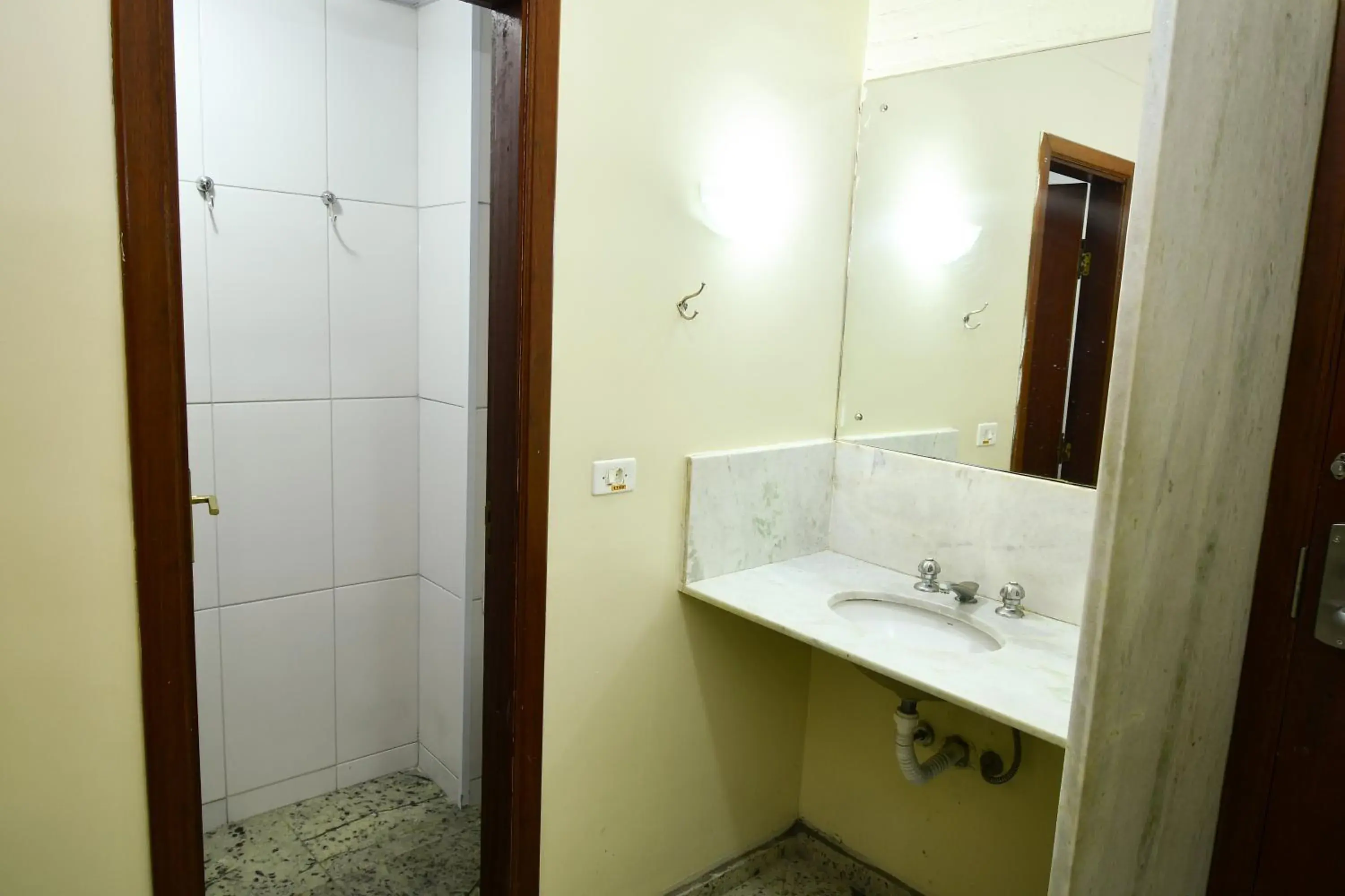 Bathroom in Hotel Vilage Inn All Inclusive Poços de Caldas By Nacional Inn Bathroom in Hotel Vilage Inn All Inclusive Poços de Caldas By Nacional Inn