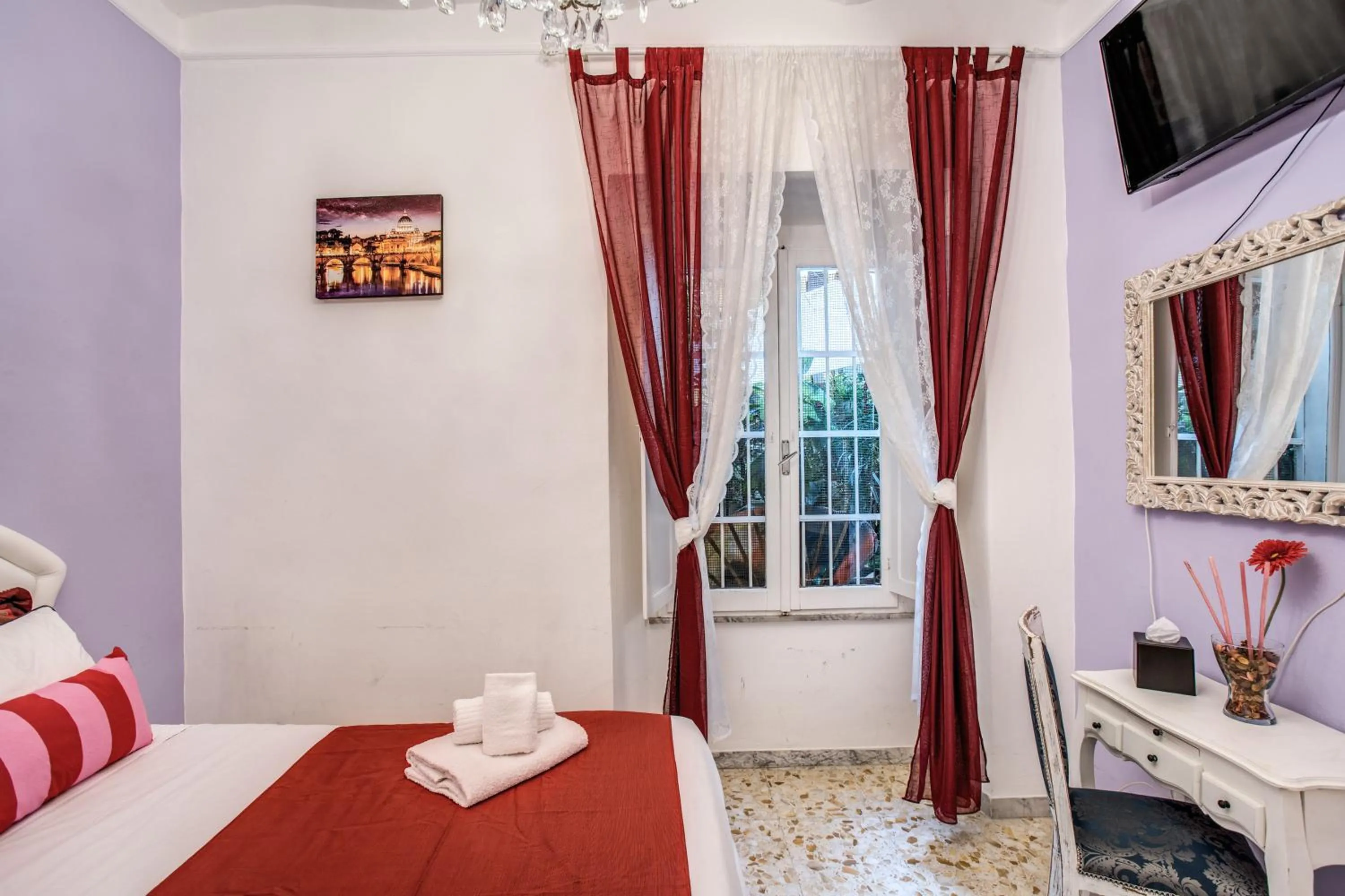 Bed in Royal Vatican