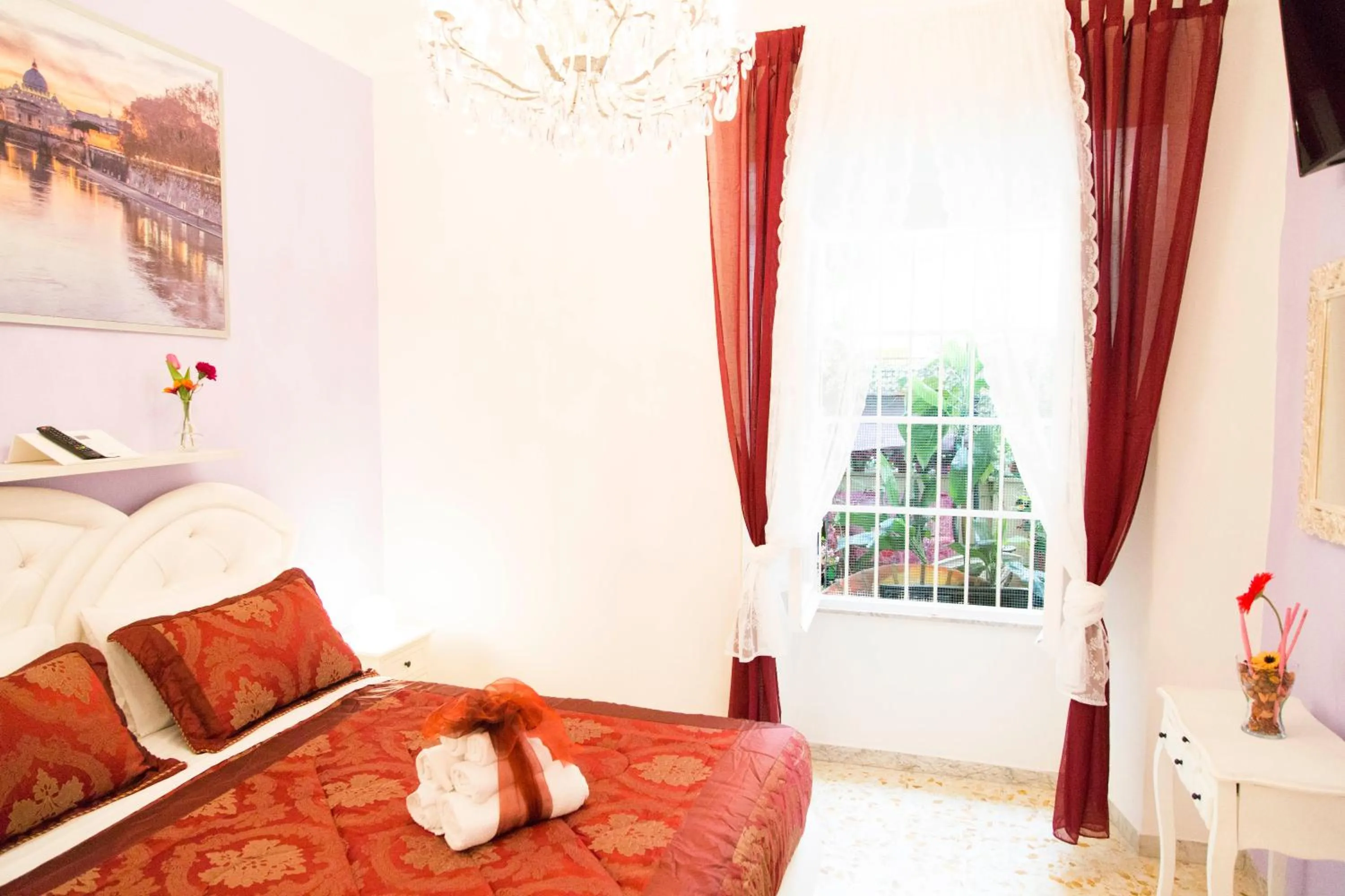 Bed in Royal Vatican