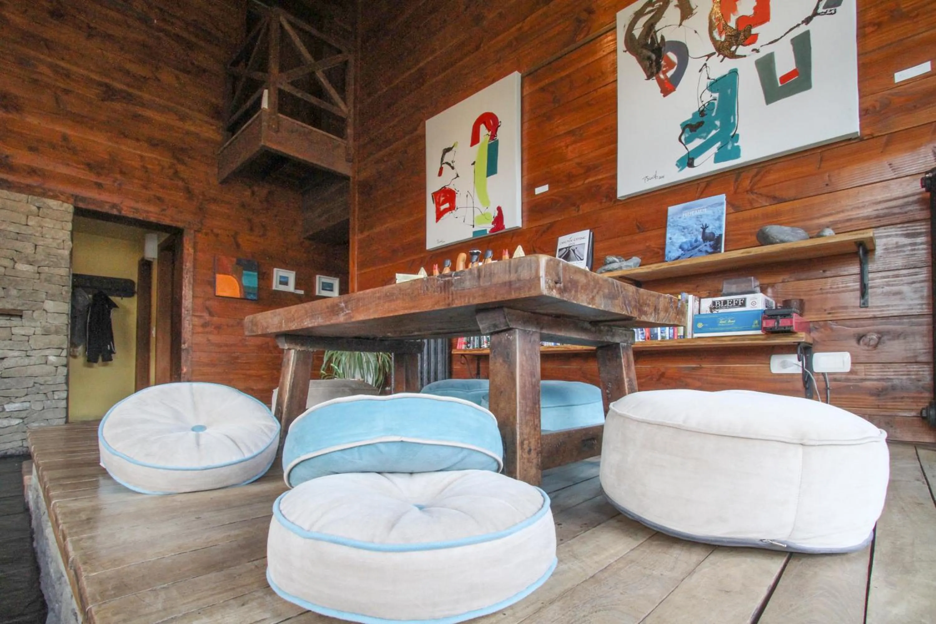 Library in Kaulem Hotel Boutique