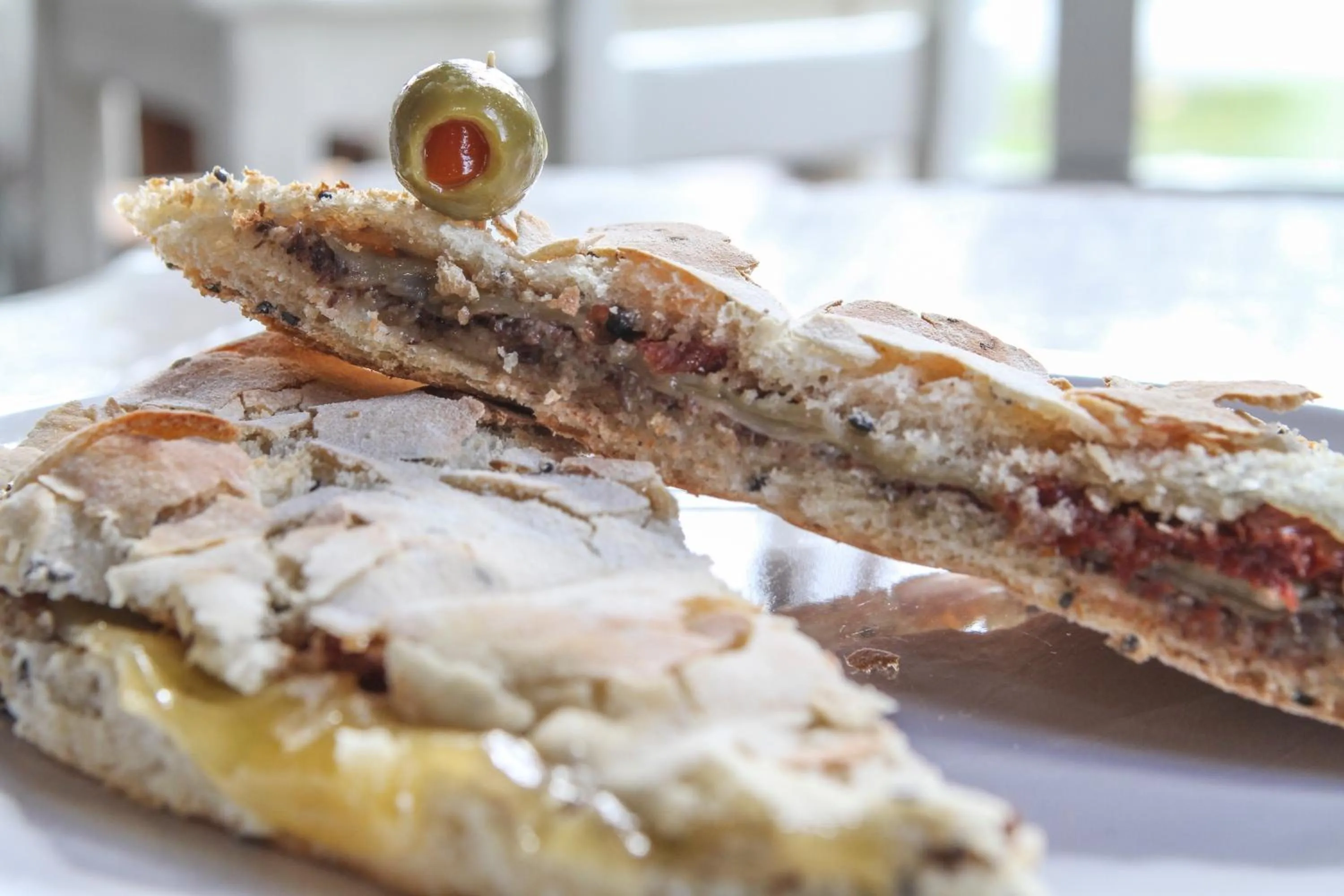 Restaurant/places to eat in Kaulem Hotel Boutique