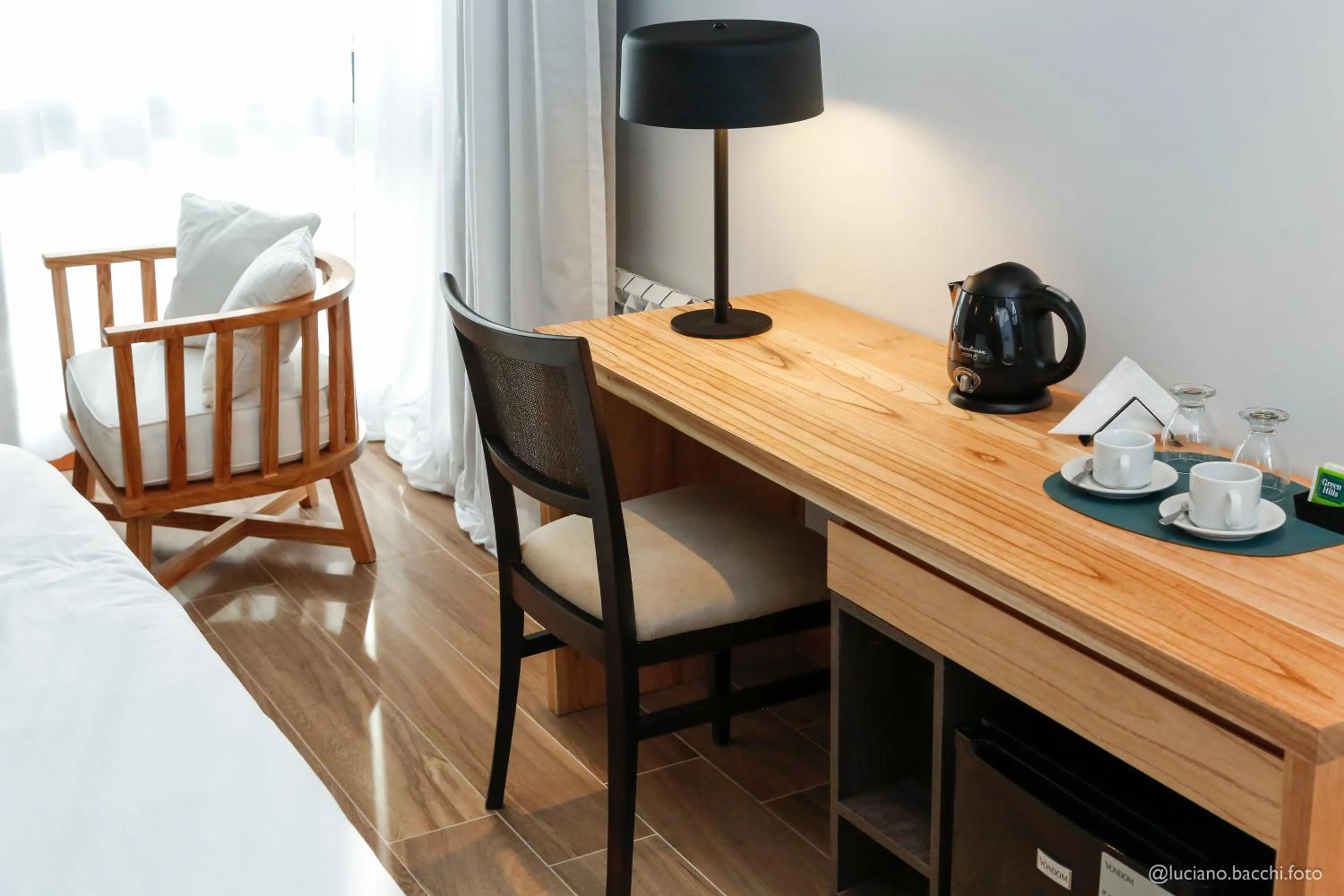 Seating area, Bed in Kaulem Hotel Boutique