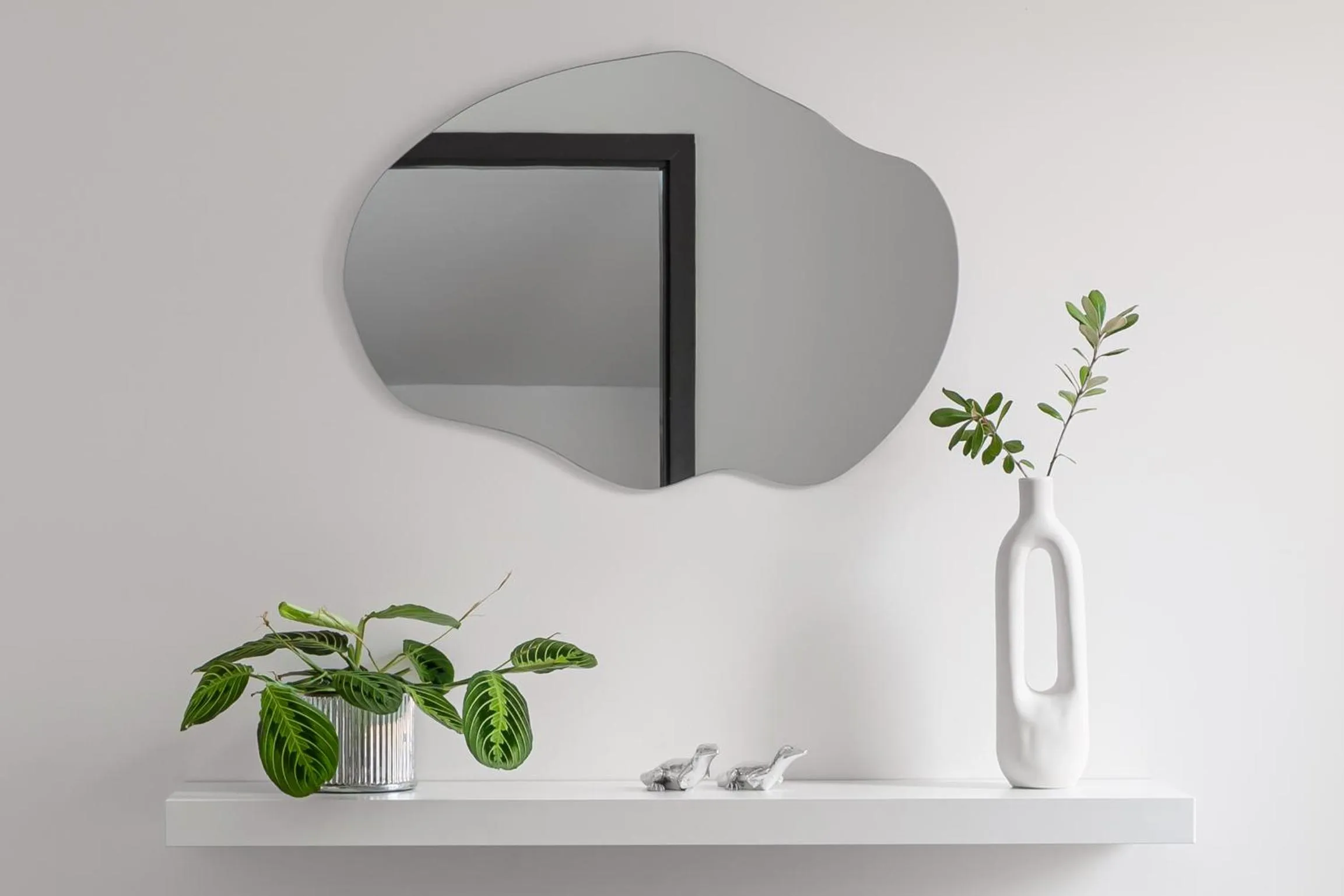 Decorative detail in Coco Chanel Boutique Apartment by Goodnite cz