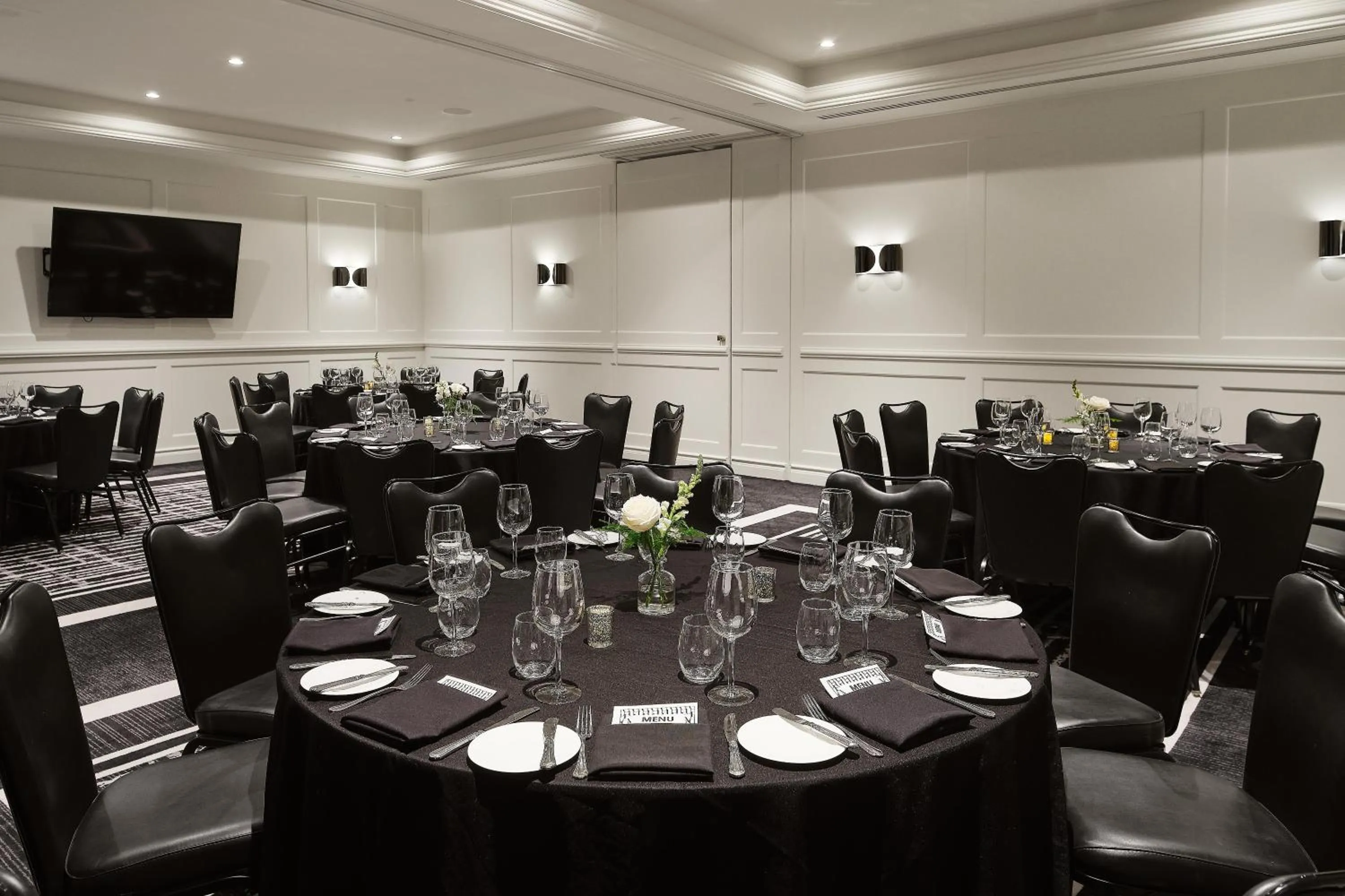 Meeting/conference room in Vogue Hotel Montreal Downtown, Curio Collection by Hilton