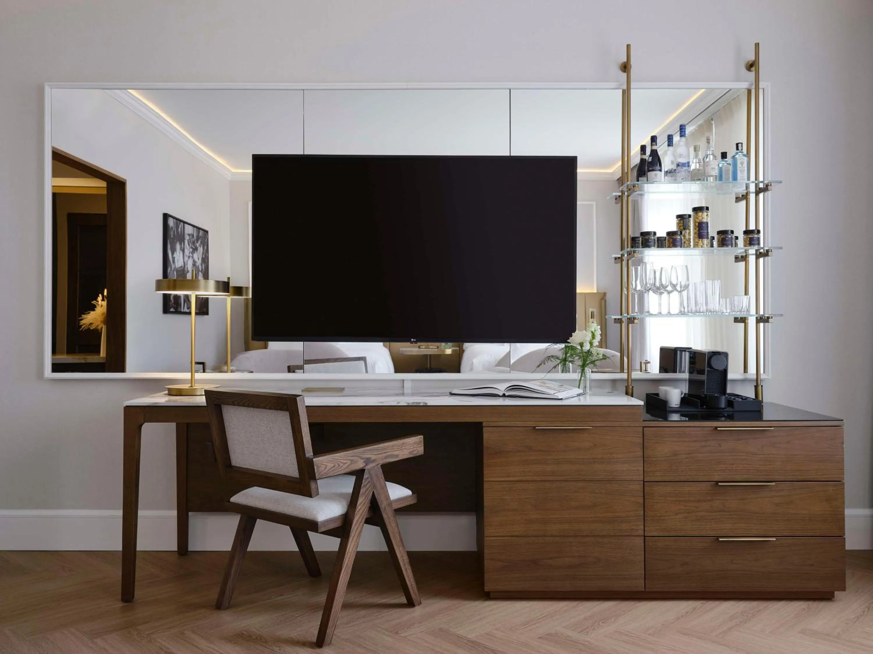 Bedroom in Vogue Hotel Montreal Downtown, Curio Collection by Hilton