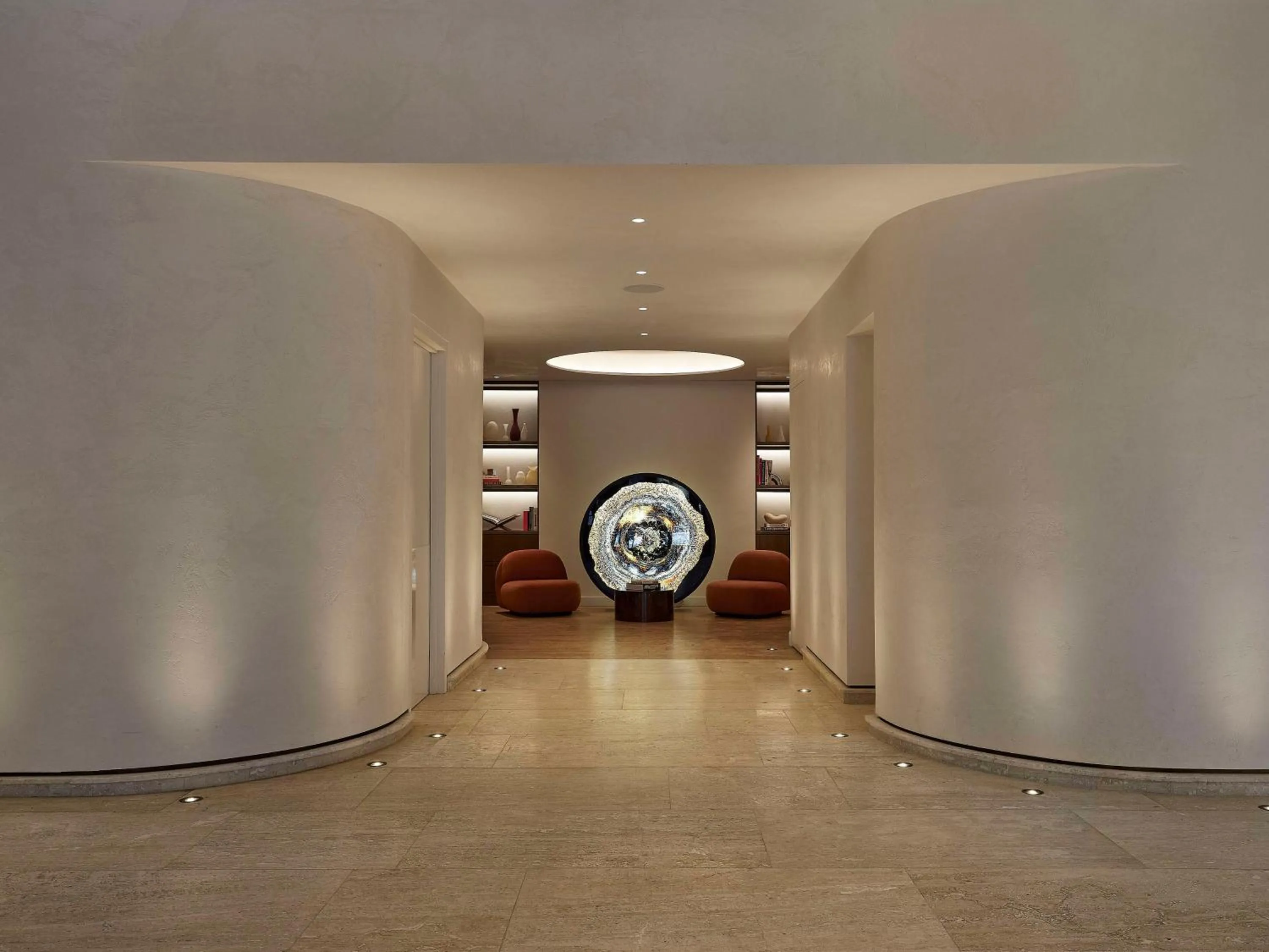 Lobby or reception in Vogue Hotel Montreal Downtown, Curio Collection by Hilton