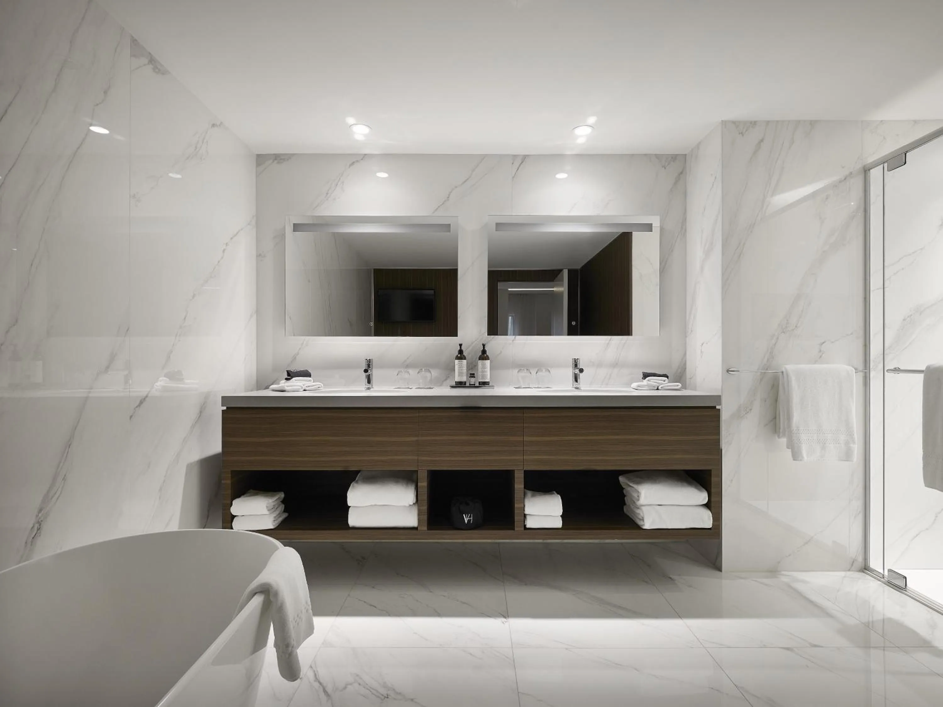 Bathroom in Vogue Hotel Montreal Downtown, Curio Collection by Hilton