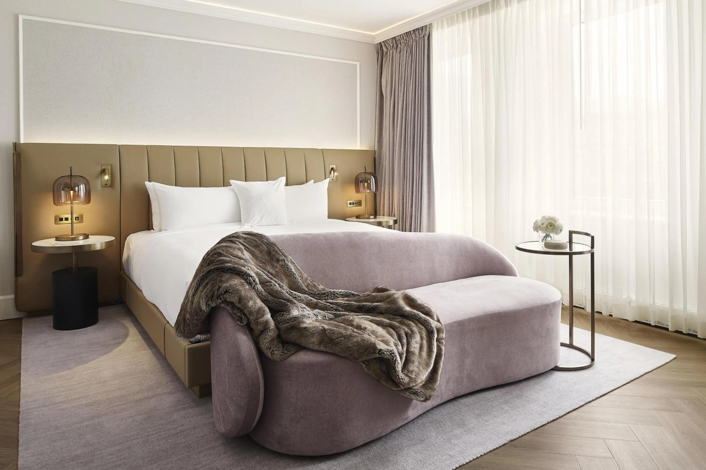 Bed in Vogue Hotel Montreal Downtown, Curio Collection by Hilton