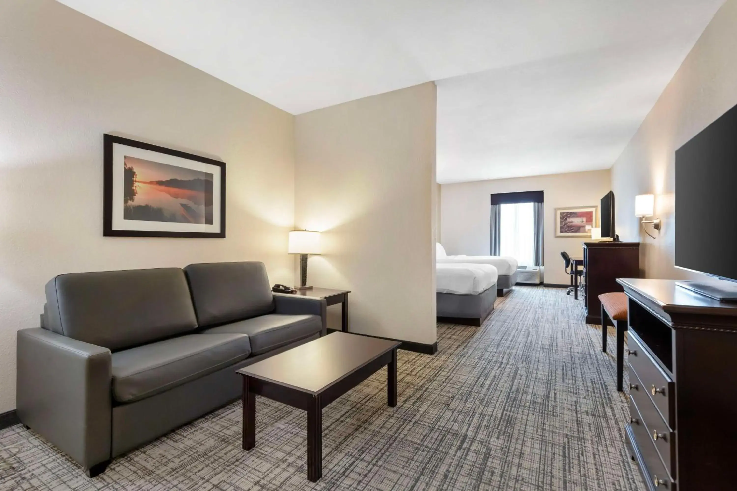 Junior Queen Suite with Two Queen Beds - Non-Smoking in Best Western Plus Greenville South Junior Queen Suite with Two Queen Beds - Non-Smoking in Best Western Plus Greenville South